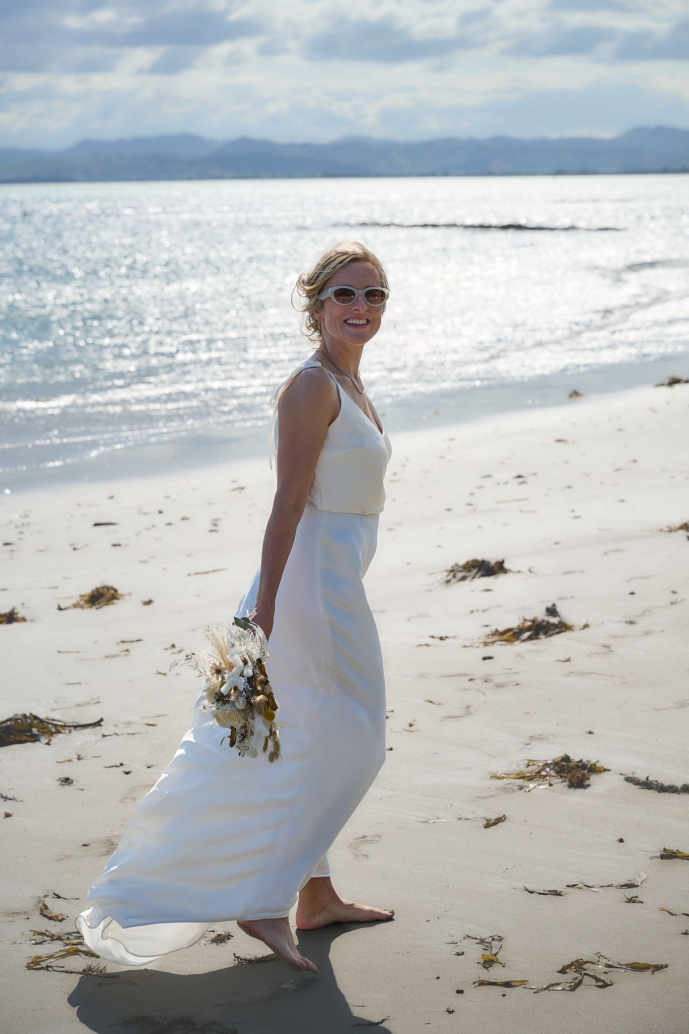 Beautiful beach bride photography session on the wild coast of Gisborne NZ