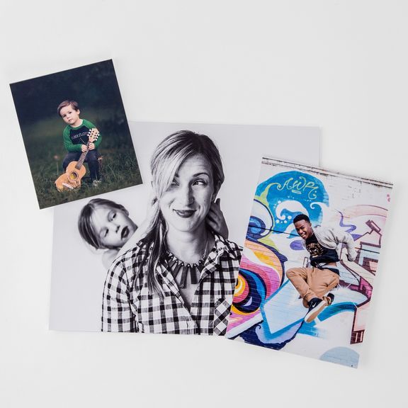Collection of professional portrait photos including family, individual, and urban photography prints.