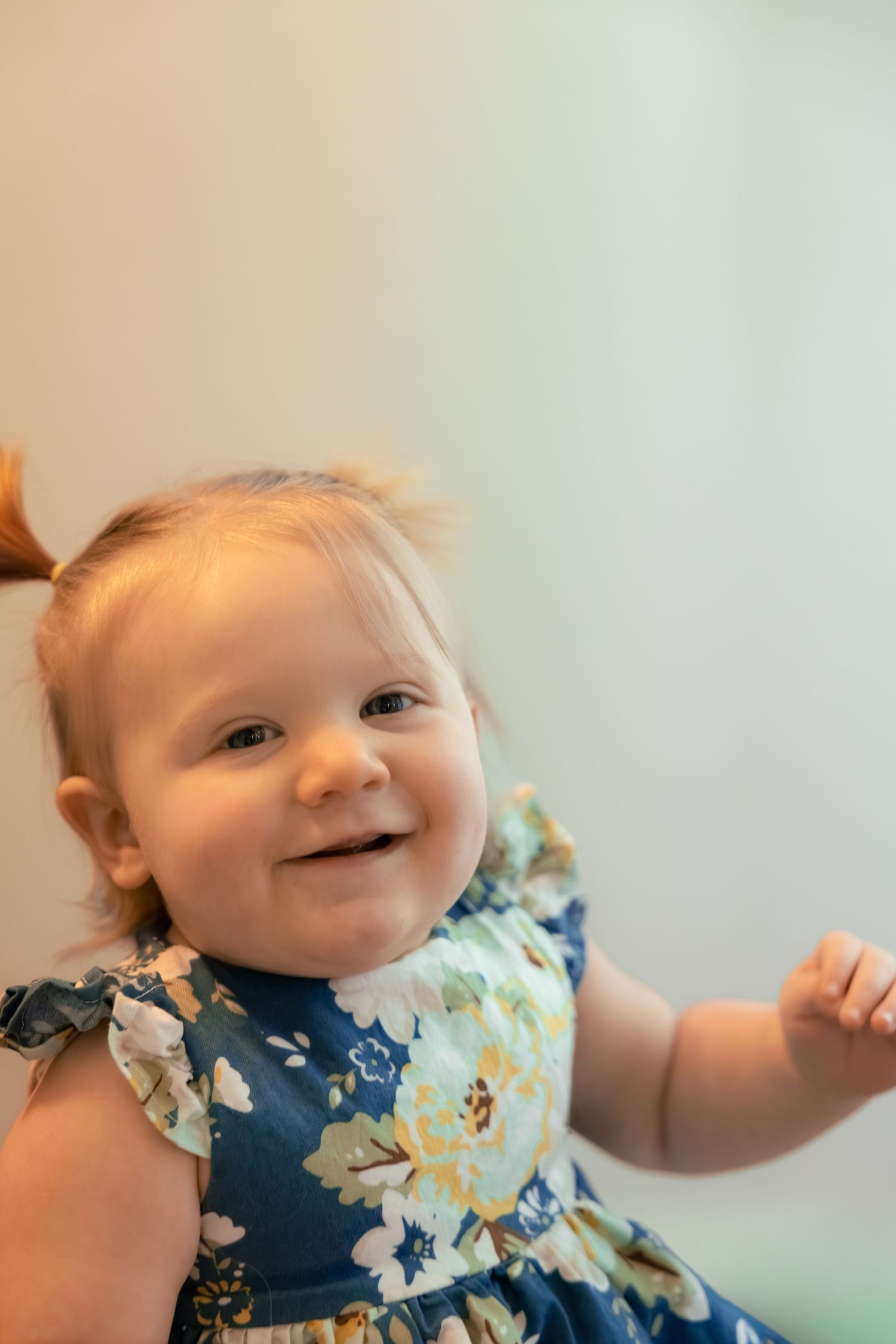 indoor portraits for family session in Michigan