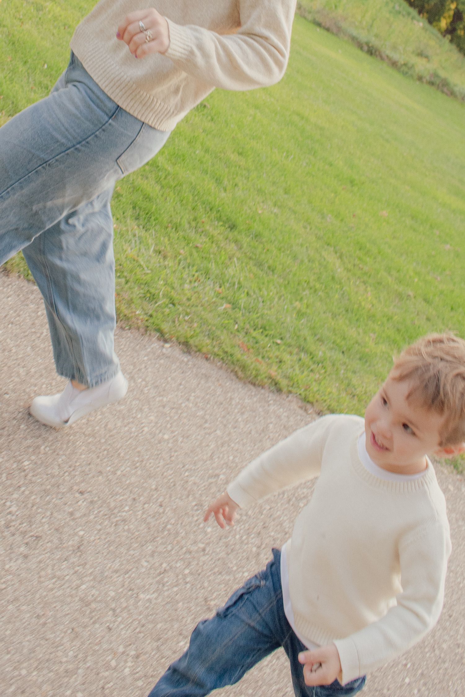 outdoor family session in Michigan