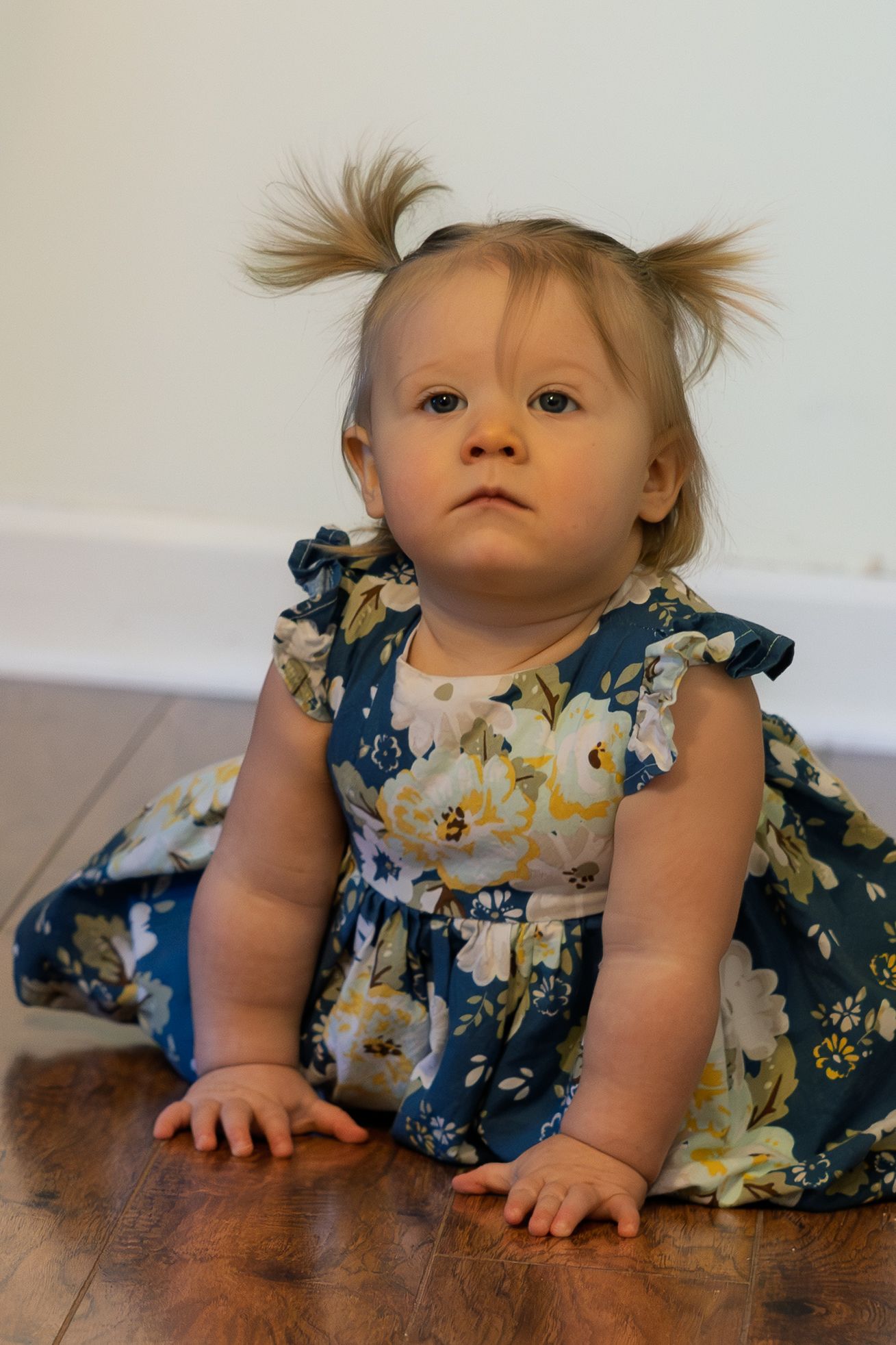 indoor portraits for family session in Michigan