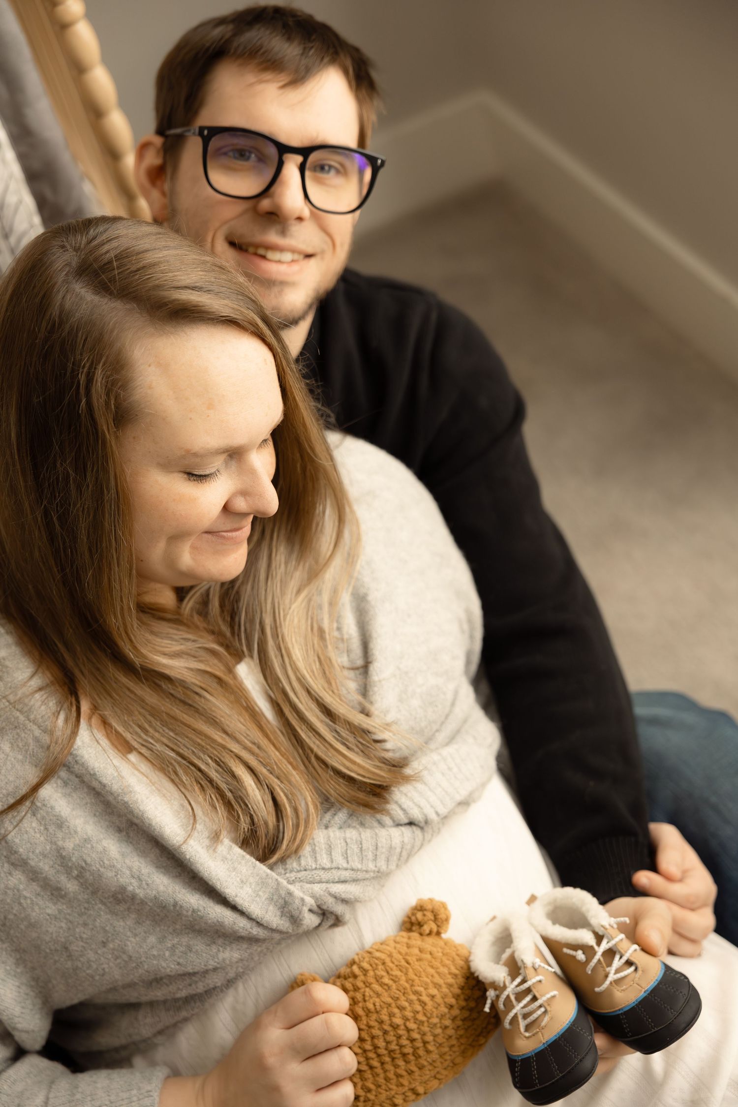 indoor maternity session in Michigan