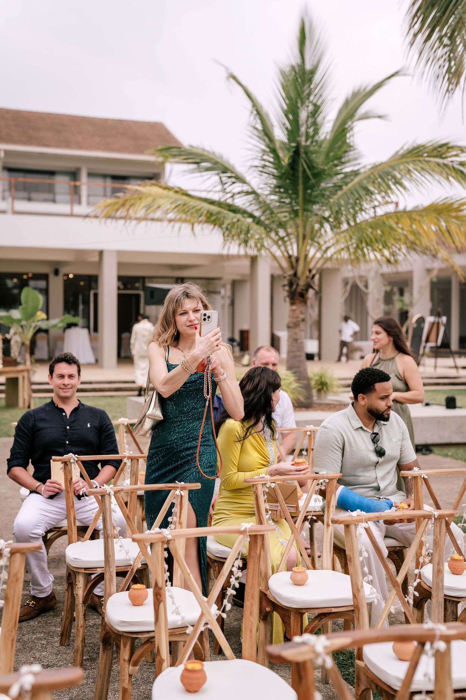 Destination Wedding Photographer in Sri Lanka | Timeless, luxury wedding photography by ENAMOUR STUDIO.
