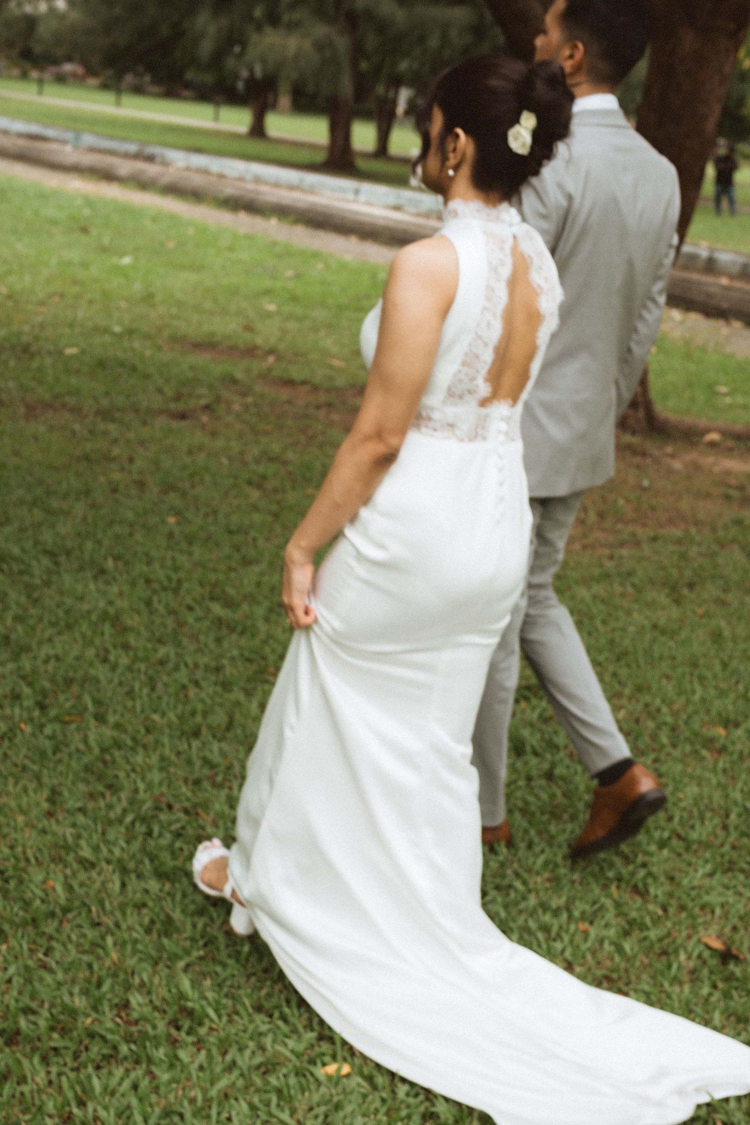Destination Wedding Photographer in Sri Lanka | Timeless, luxury wedding photography by ENAMOUR STUDIO.