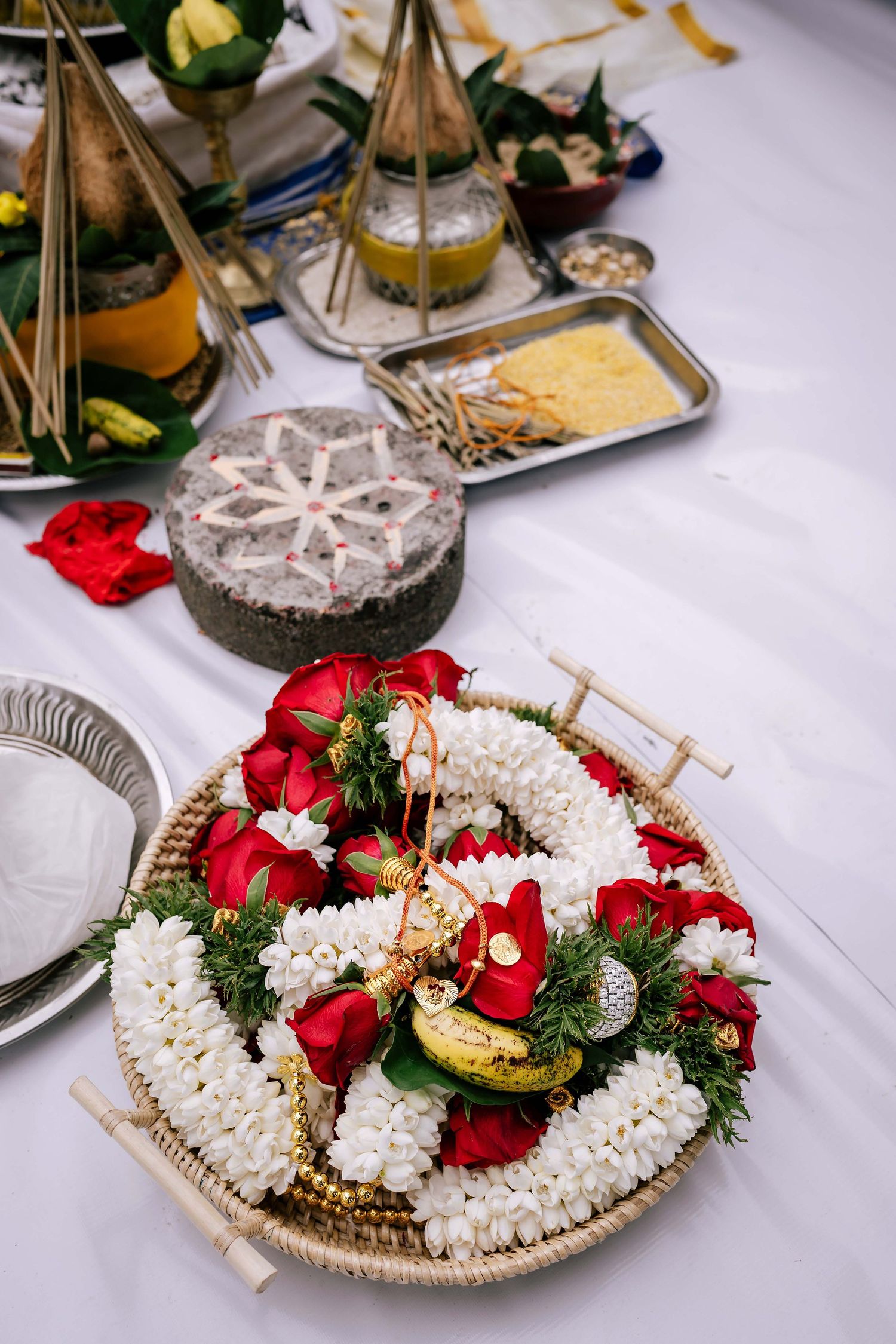 Destination Wedding Photographer in Sri Lanka | Timeless, luxury wedding photography by ENAMOUR STUDIO.