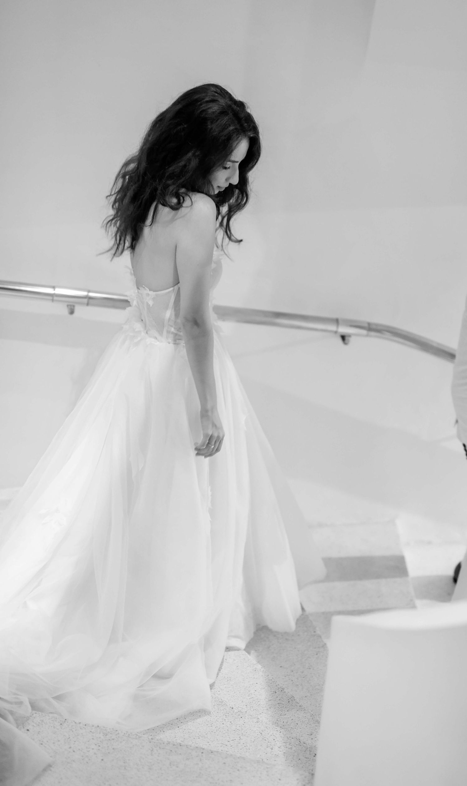 Destination Wedding Photographer in Sri Lanka | Timeless, luxury wedding photography by ENAMOUR STUDIO.