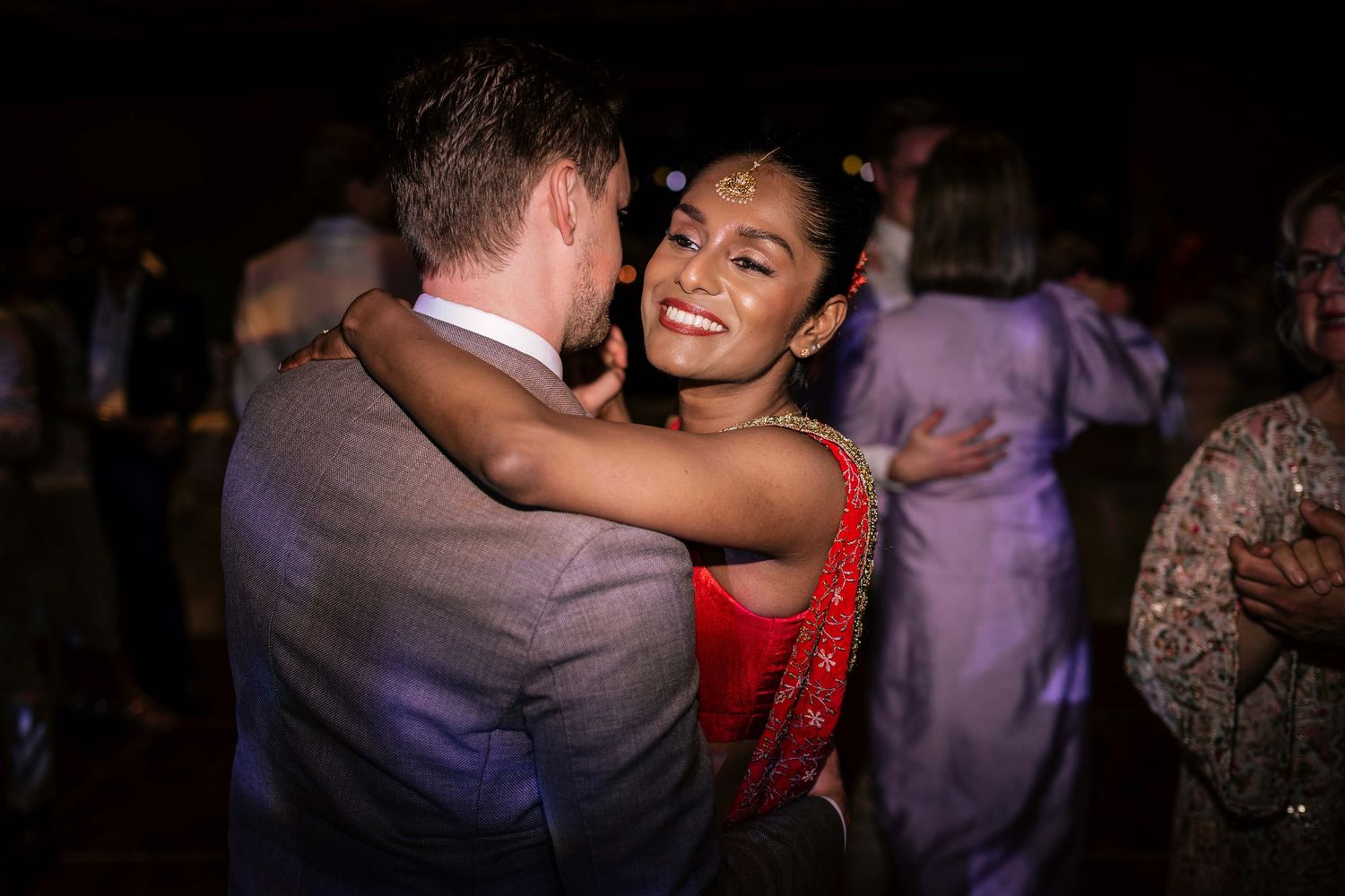 Destination Wedding Photographer in Sri Lanka | Timeless, luxury wedding photography by ENAMOUR STUDIO.