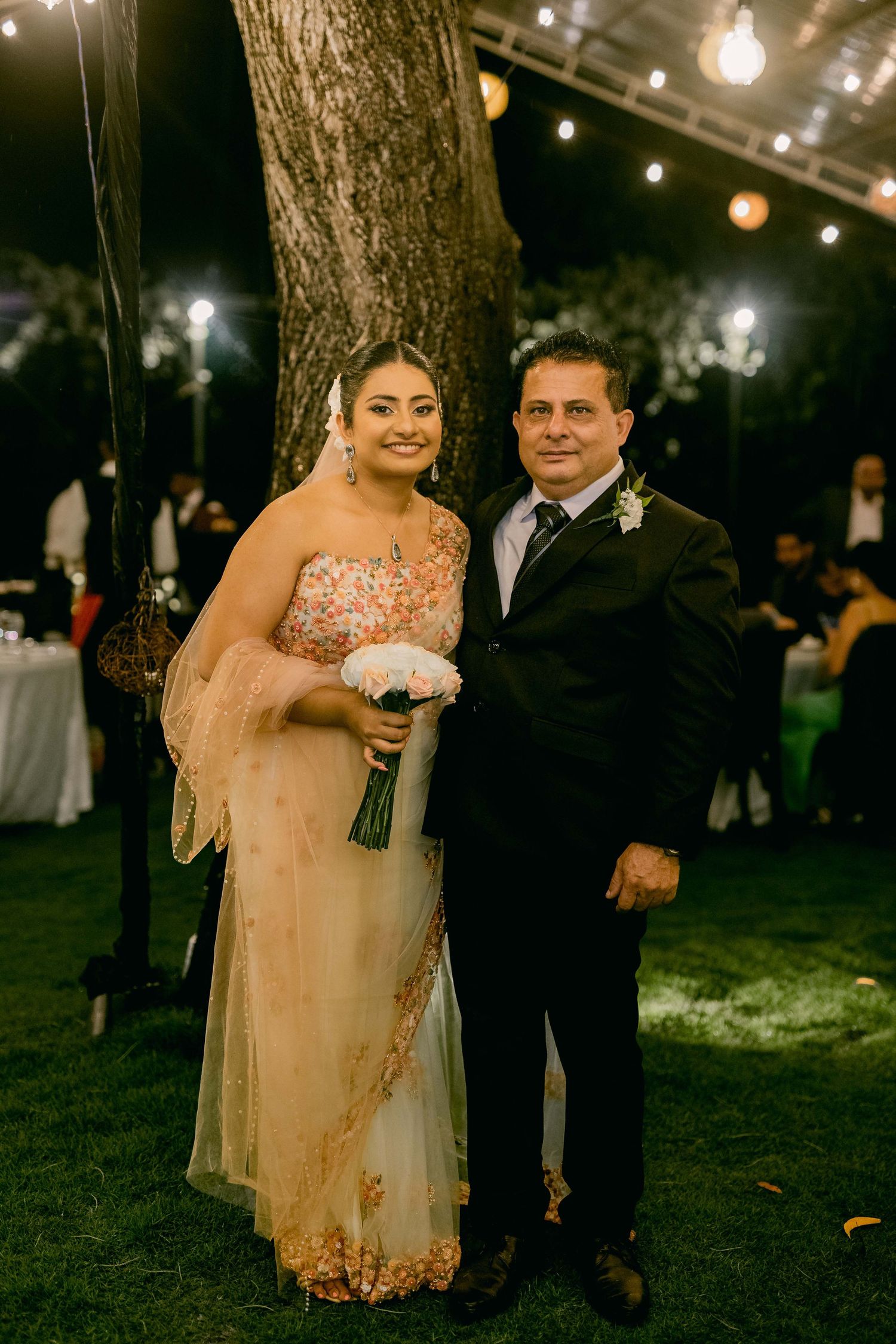 Destination Wedding Photographer in Sri Lanka | Timeless, luxury wedding photography by ENAMOUR STUDIO.