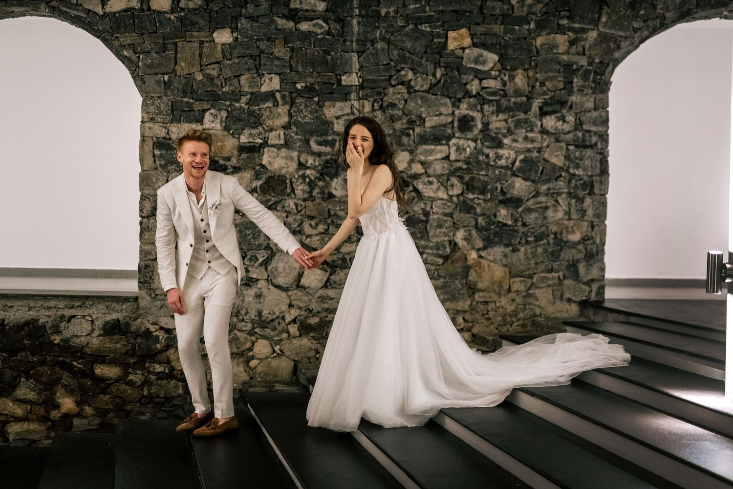 Destination Wedding Photographer in Sri Lanka | Timeless, luxury wedding photography by ENAMOUR STUDIO.
