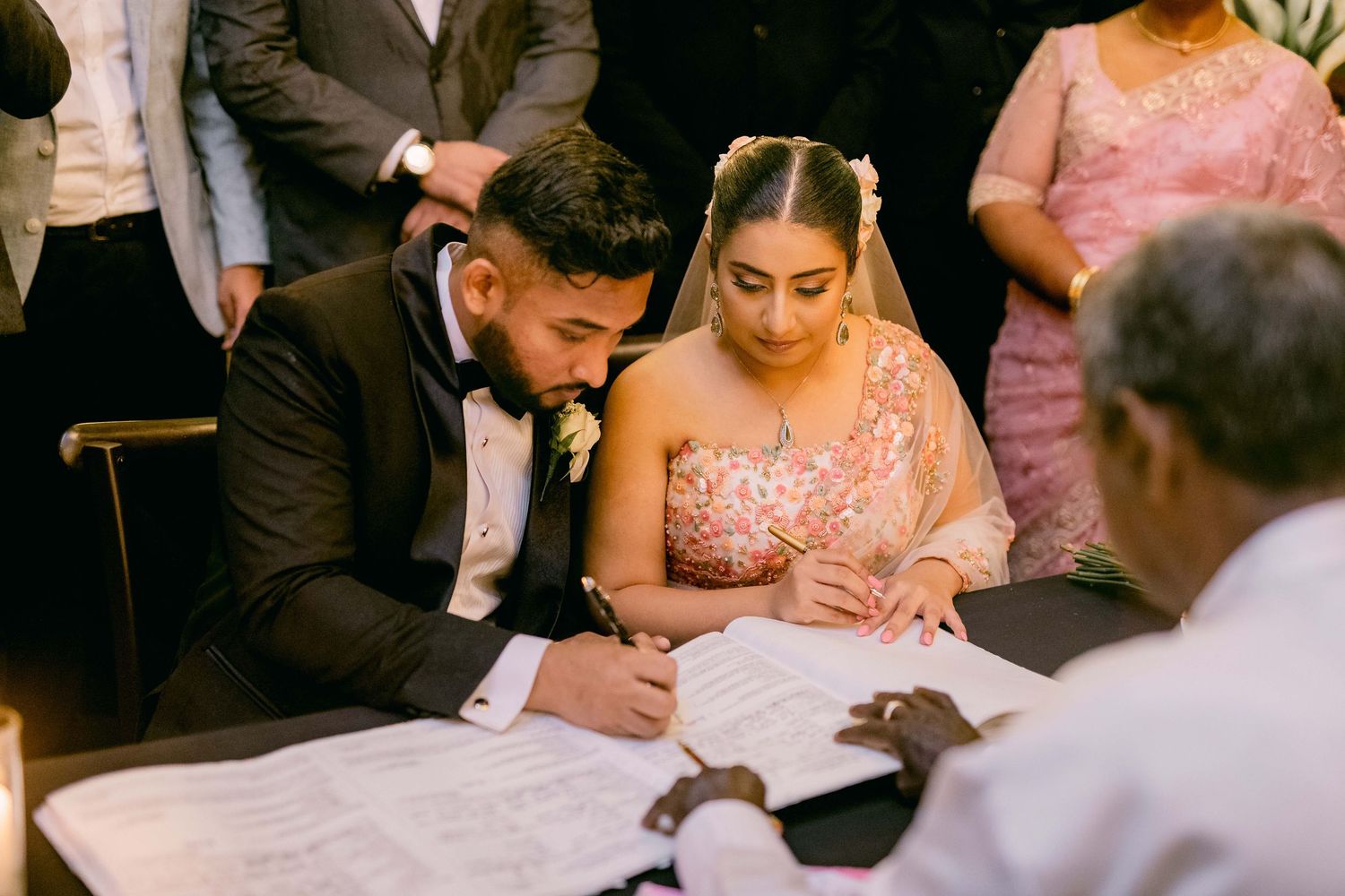 Destination Wedding Photographer in Sri Lanka | Timeless, luxury wedding photography by ENAMOUR STUDIO.