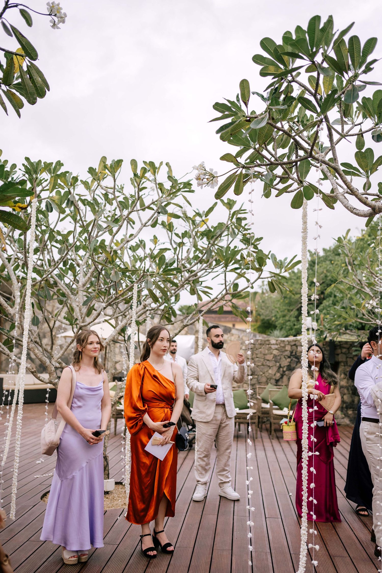 Destination Wedding Photographer in Sri Lanka | Timeless, luxury wedding photography by ENAMOUR STUDIO.