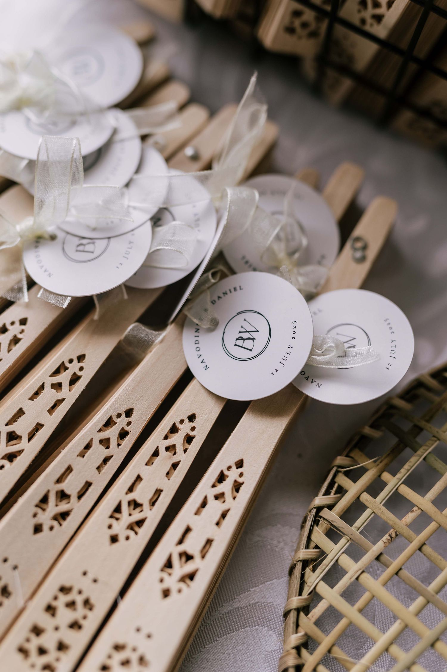 Destination Wedding Photographer in Sri Lanka | Timeless, luxury wedding photography by ENAMOUR STUDIO.