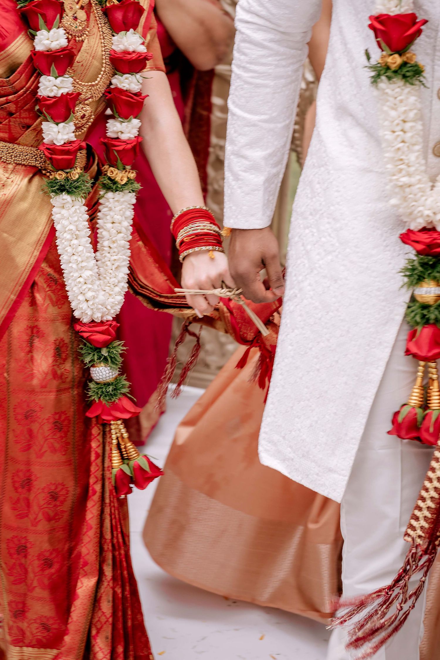 Destination Wedding Photographer in Sri Lanka | Timeless, luxury wedding photography by ENAMOUR STUDIO.