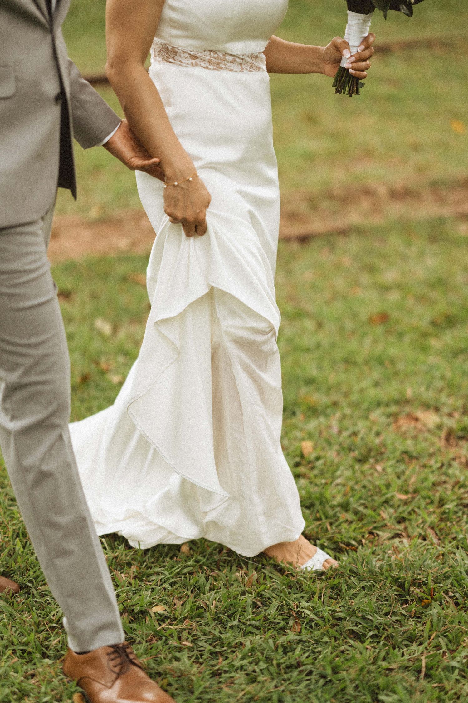 Destination Wedding Photographer in Sri Lanka | Timeless, luxury wedding photography by ENAMOUR STUDIO.