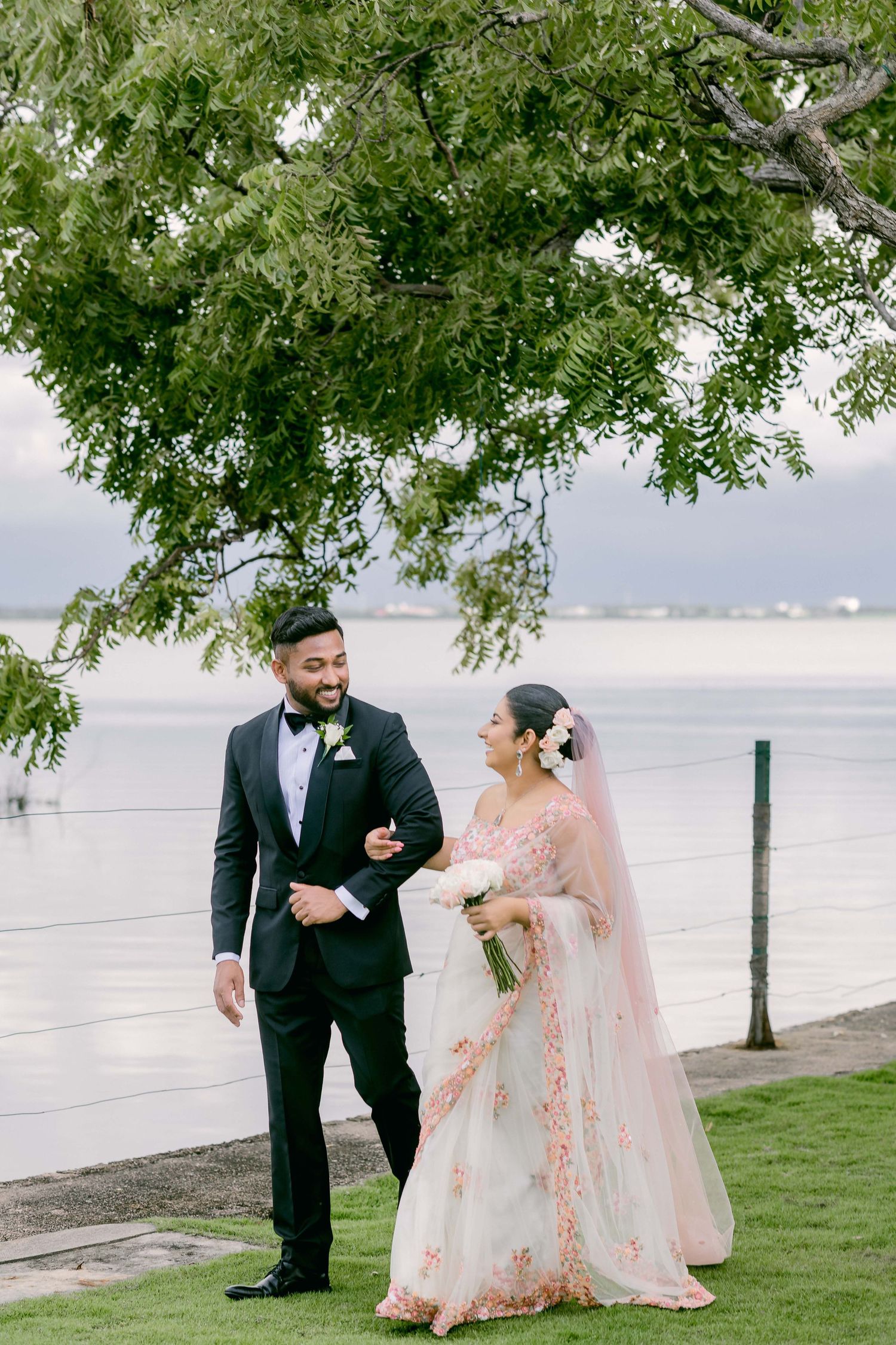 Destination Wedding Photographer in Sri Lanka | Timeless, luxury wedding photography by ENAMOUR STUDIO.