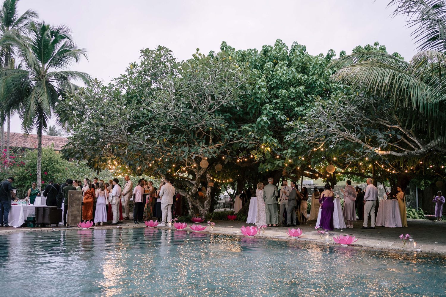Destination Wedding Photographer in Sri Lanka | Timeless, luxury wedding photography by ENAMOUR STUDIO.