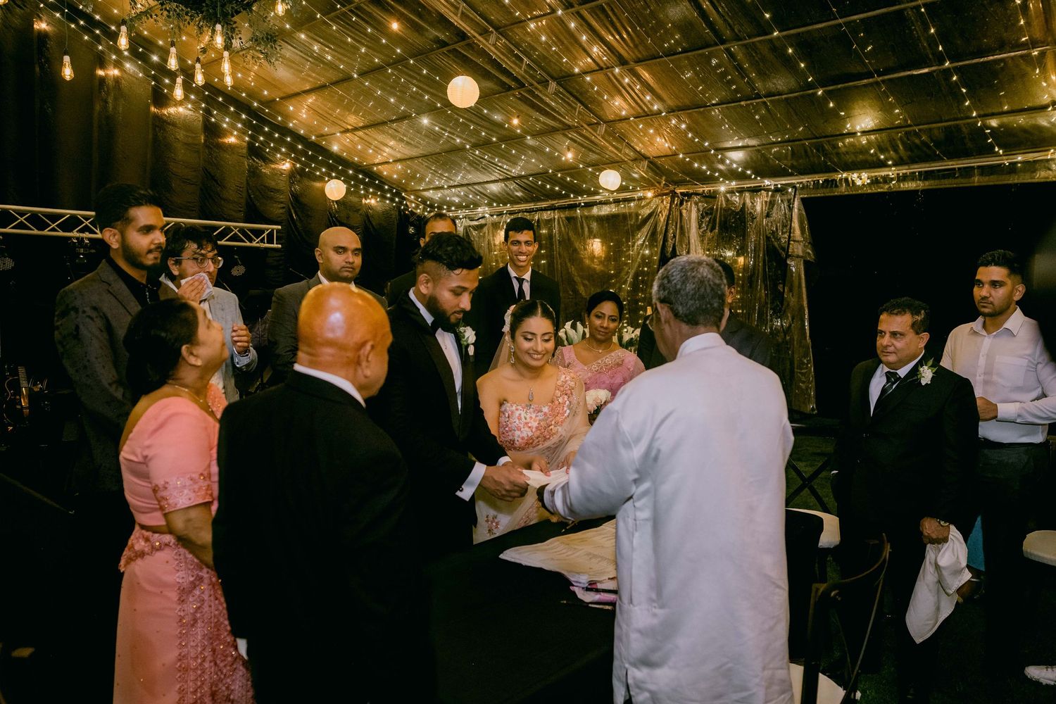 Destination Wedding Photographer in Sri Lanka | Timeless, luxury wedding photography by ENAMOUR STUDIO.