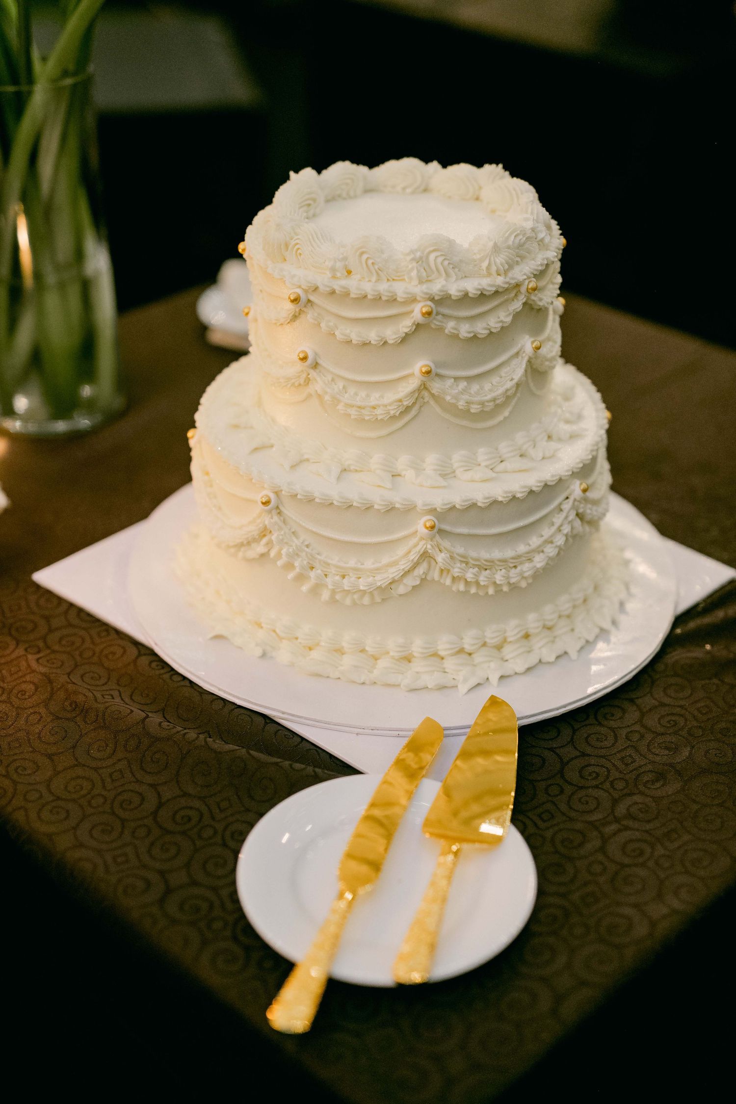 Destination Wedding Photographer in Sri Lanka | Timeless, luxury wedding photography by ENAMOUR STUDIO.