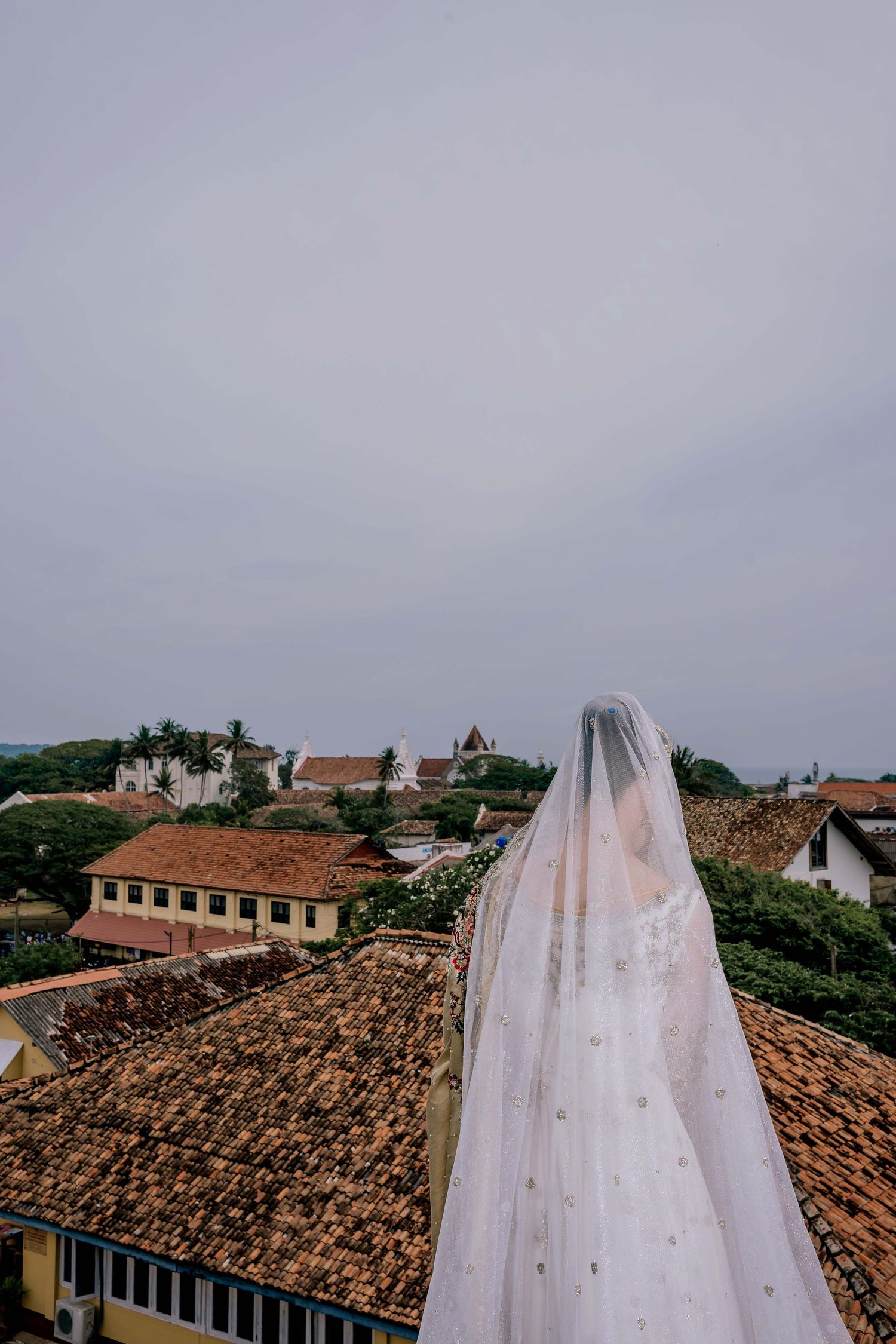 Destination Wedding Photographer in Sri Lanka | Timeless, luxury wedding photography by ENAMOUR STUDIO.