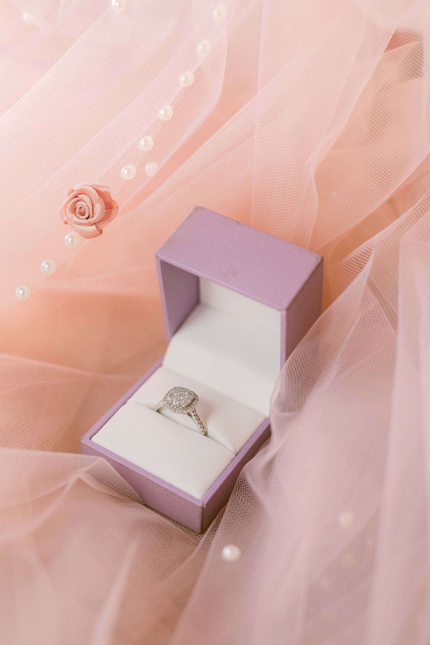 Destination Wedding Photographer in Sri Lanka | Timeless, luxury wedding photography by ENAMOUR STUDIO.
