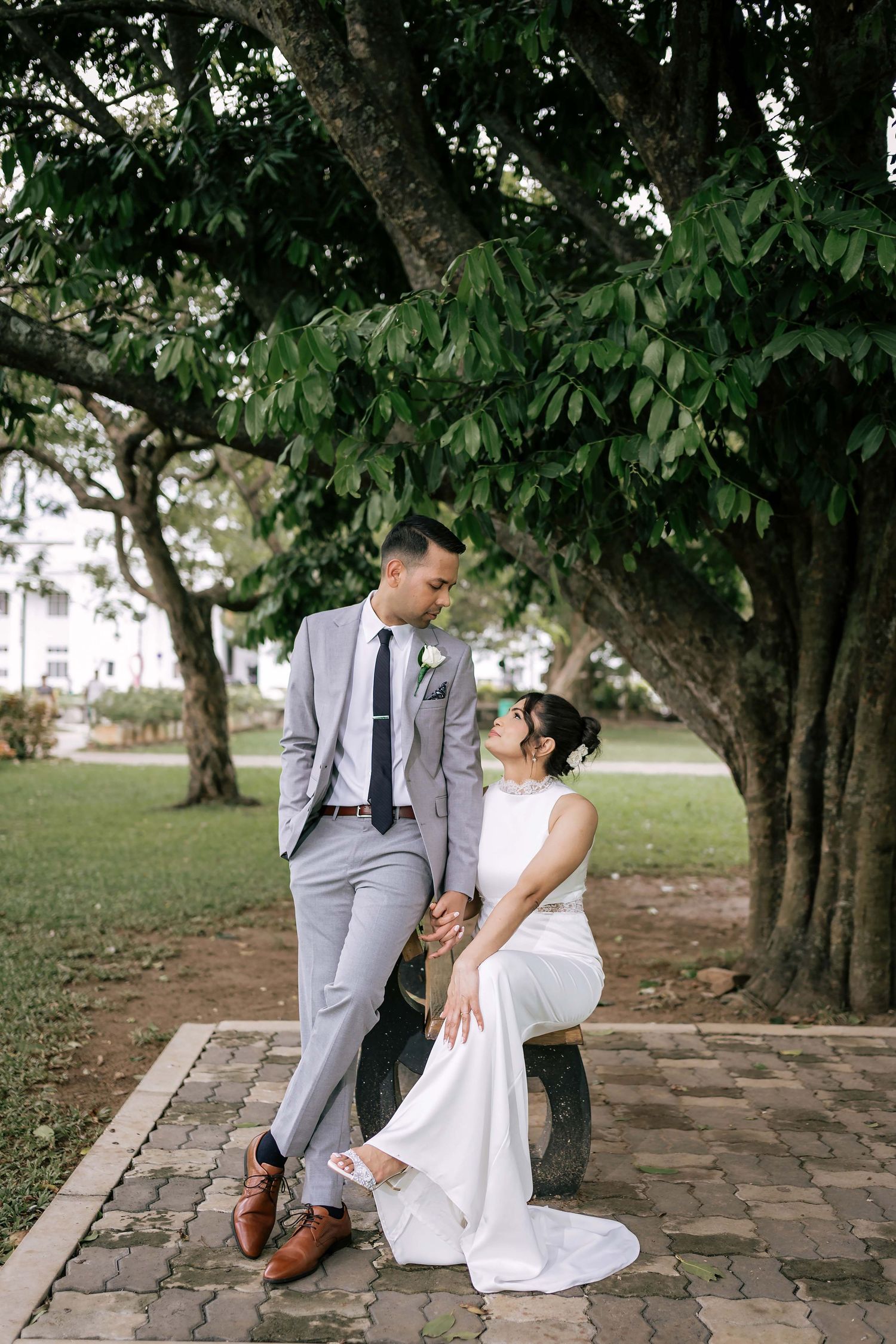 Destination Wedding Photographer in Sri Lanka | Timeless, luxury wedding photography by ENAMOUR STUDIO.