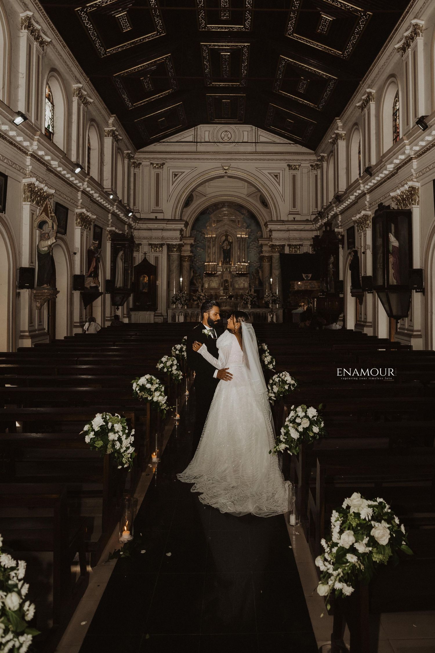 Destination Wedding Photographer in Sri Lanka | Timeless, luxury wedding photography by ENAMOUR STUDIO.