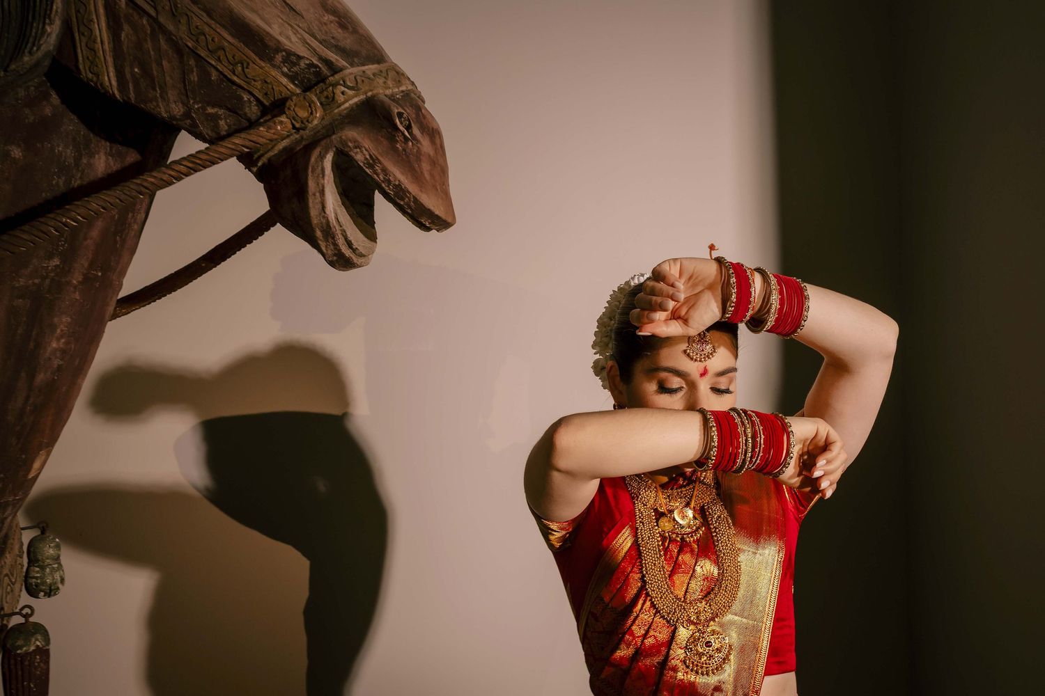 Destination Wedding Photographer in Sri Lanka | Timeless, luxury wedding photography by ENAMOUR STUDIO.
