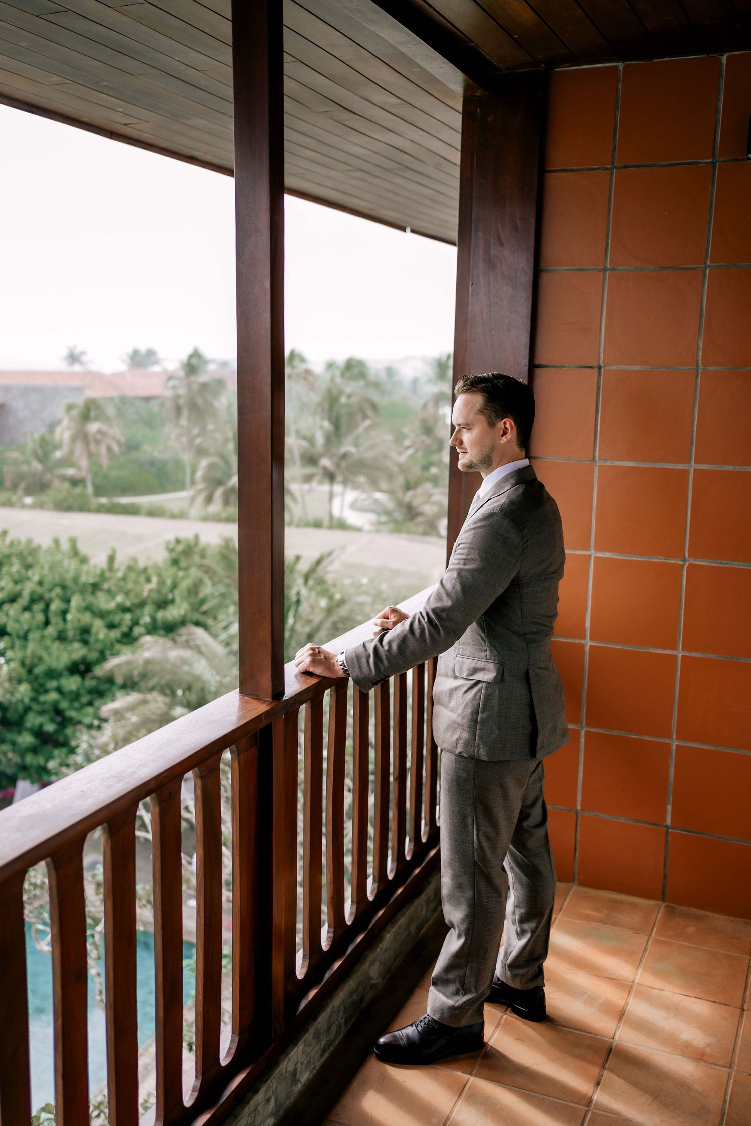 Destination Wedding Photographer in Sri Lanka | Timeless, luxury wedding photography by ENAMOUR STUDIO.