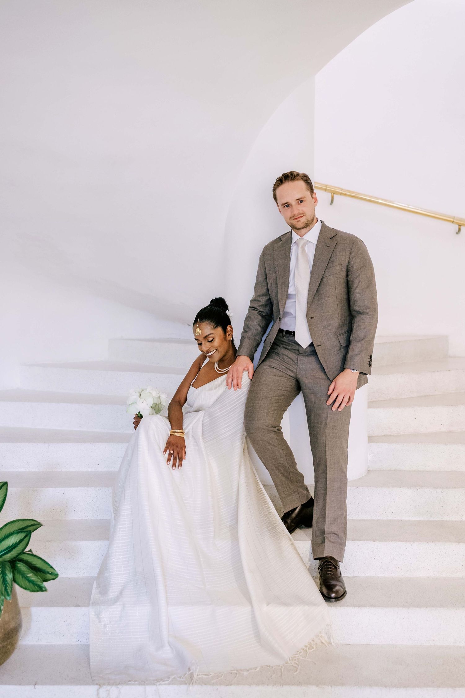 Destination Wedding Photographer in Sri Lanka | Timeless, luxury wedding photography by ENAMOUR STUDIO.