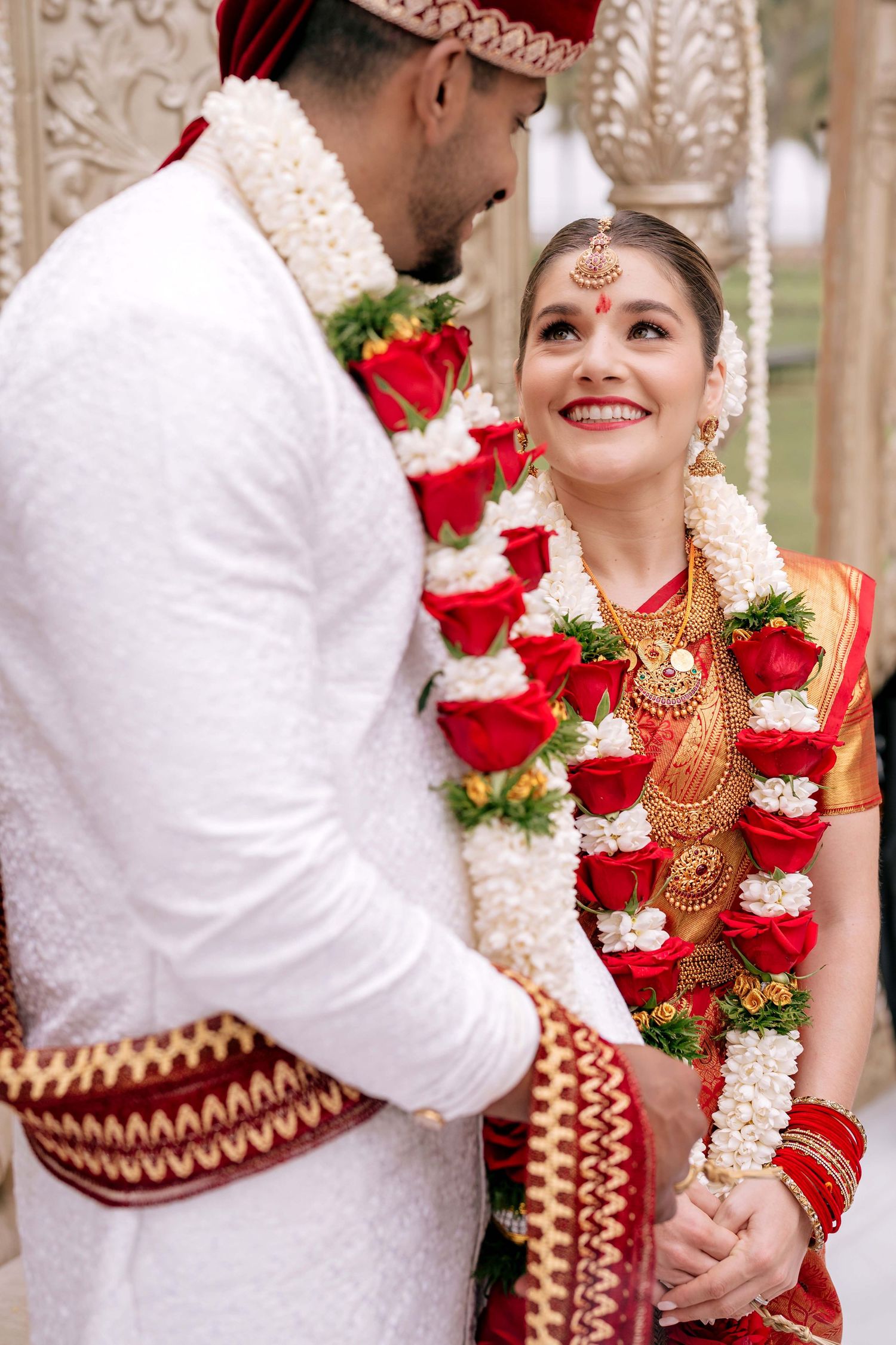 Destination Wedding Photographer in Sri Lanka | Timeless, luxury wedding photography by ENAMOUR STUDIO.