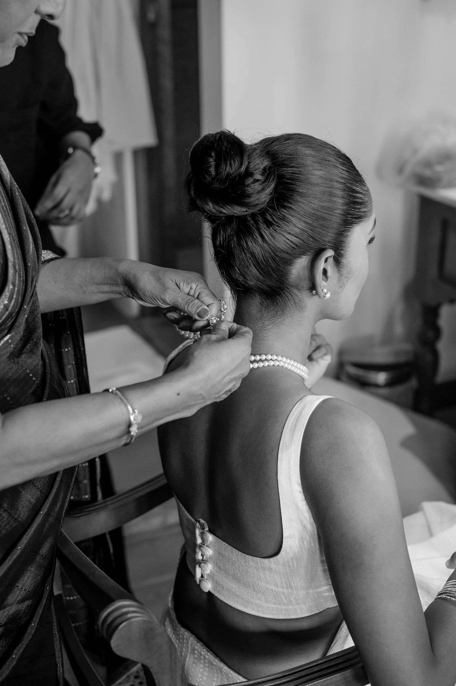 Destination Wedding Photographer in Sri Lanka | Timeless, luxury wedding photography by ENAMOUR STUDIO.