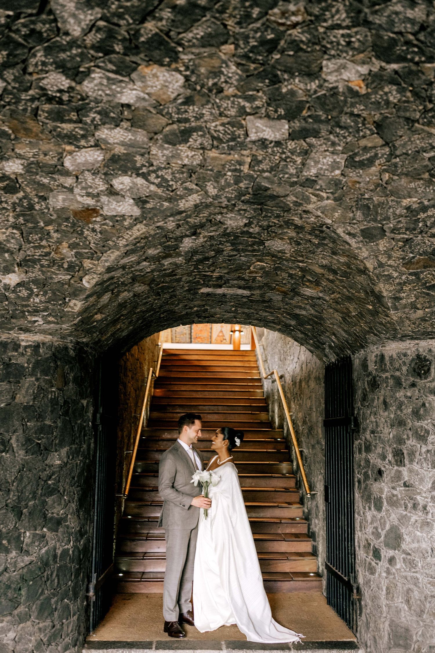 Destination Wedding Photographer in Sri Lanka | Timeless, luxury wedding photography by ENAMOUR STUDIO.