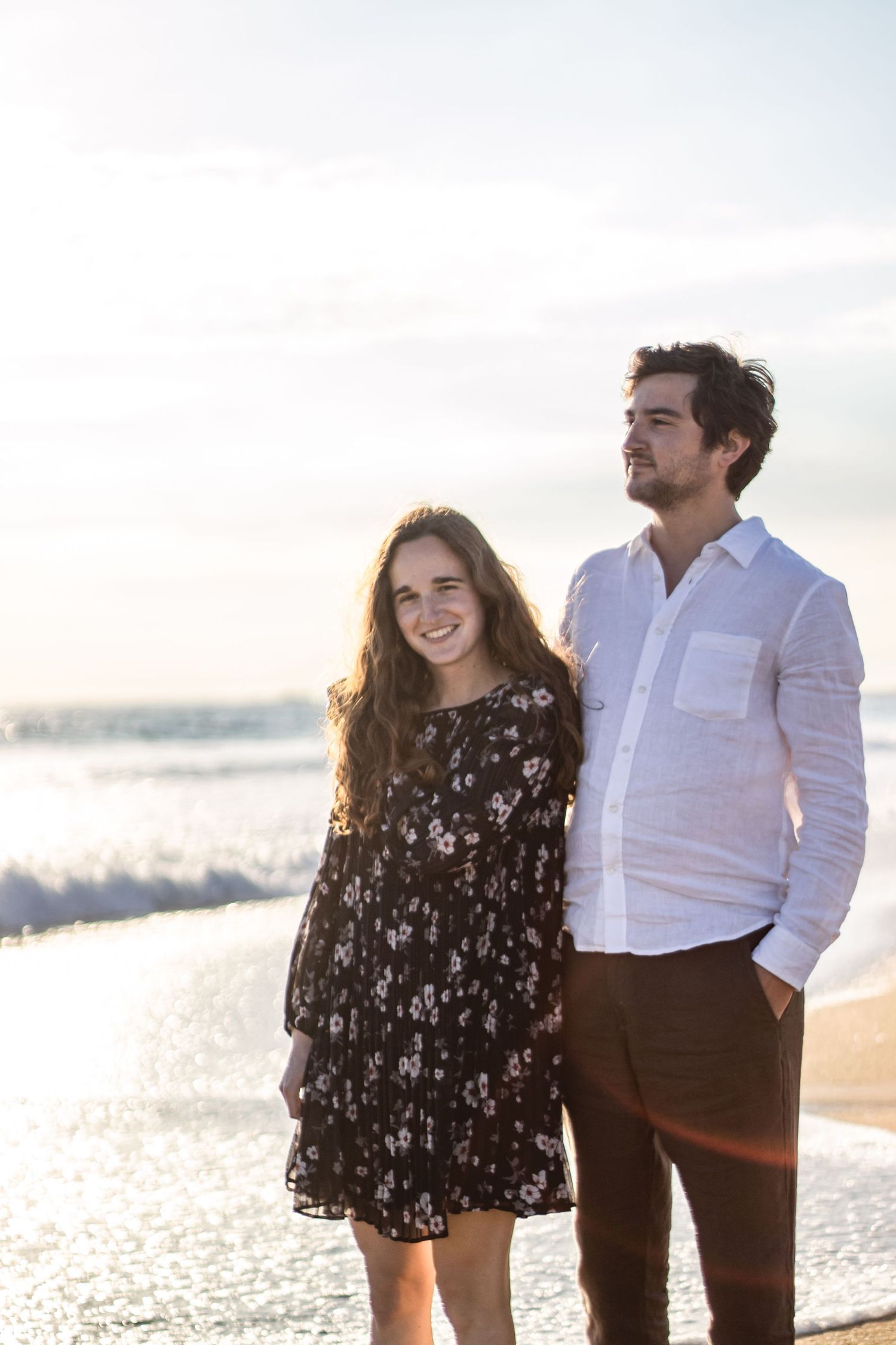 Photo de couple dans l'eau plage Plouharnel
