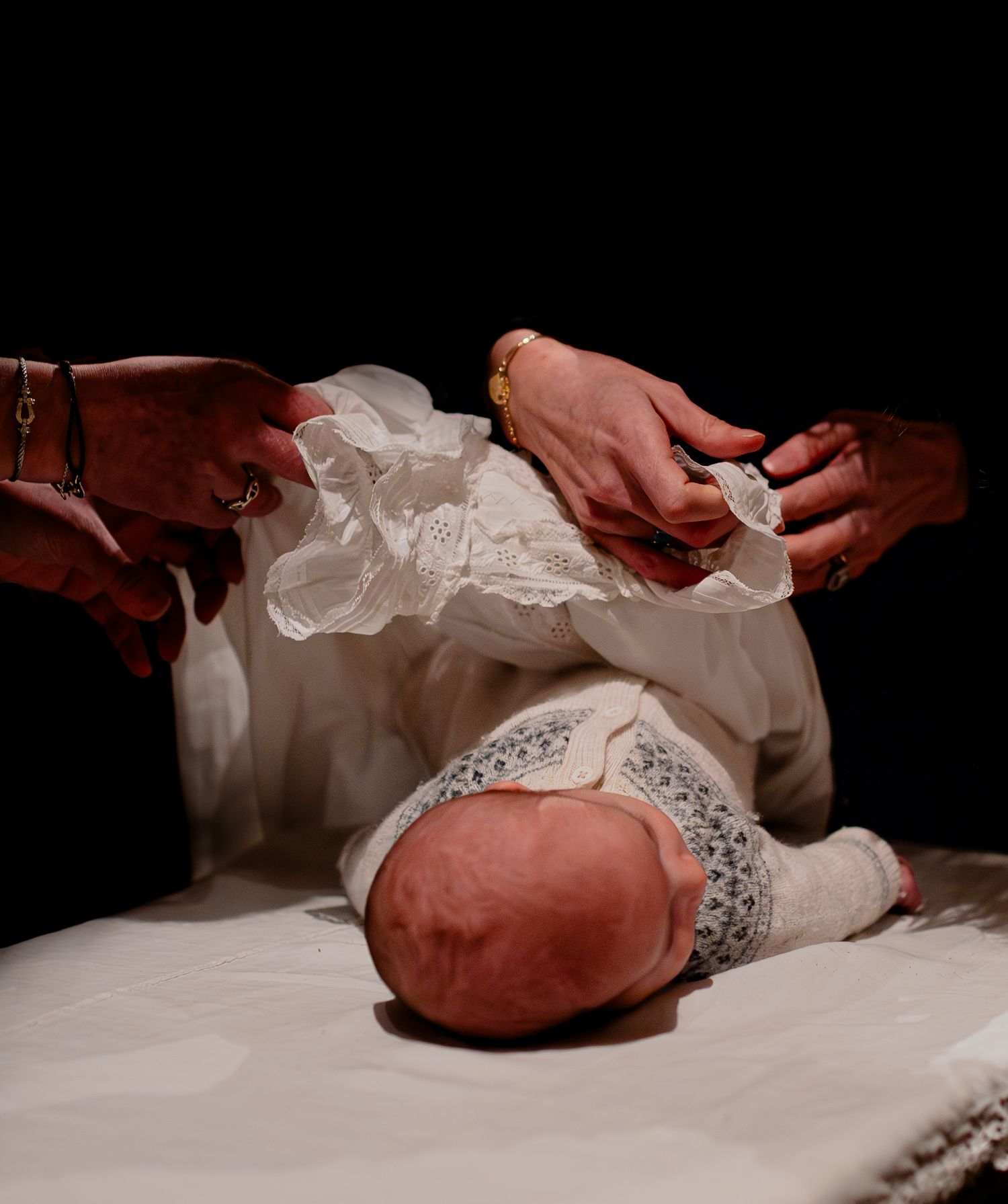 Photo baptême bébé sans sa robe