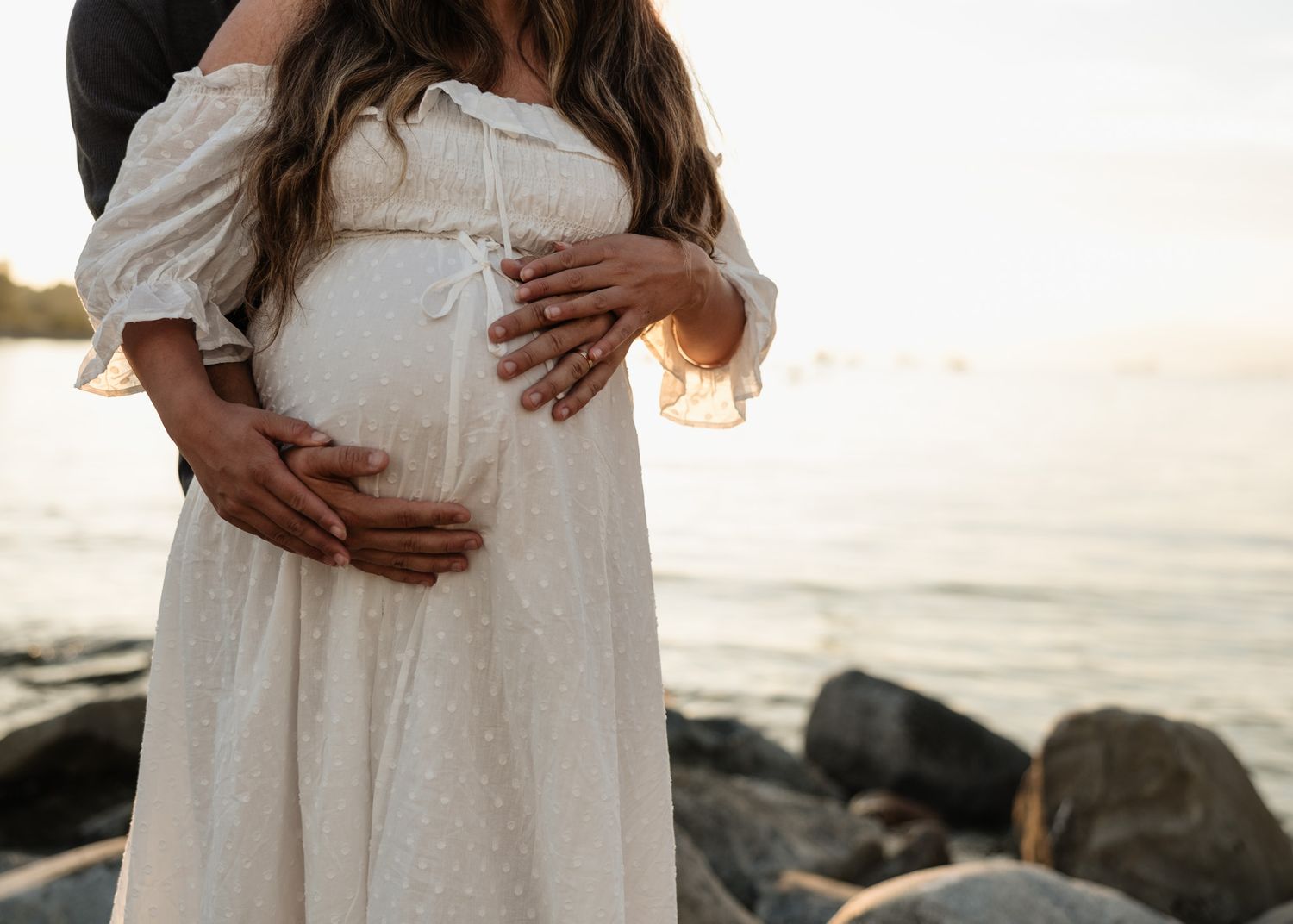 Vancouver maternity, fall maternity, sunset beach maternity, beach maternity, pregnancy photography, motherhood photography, golden hour