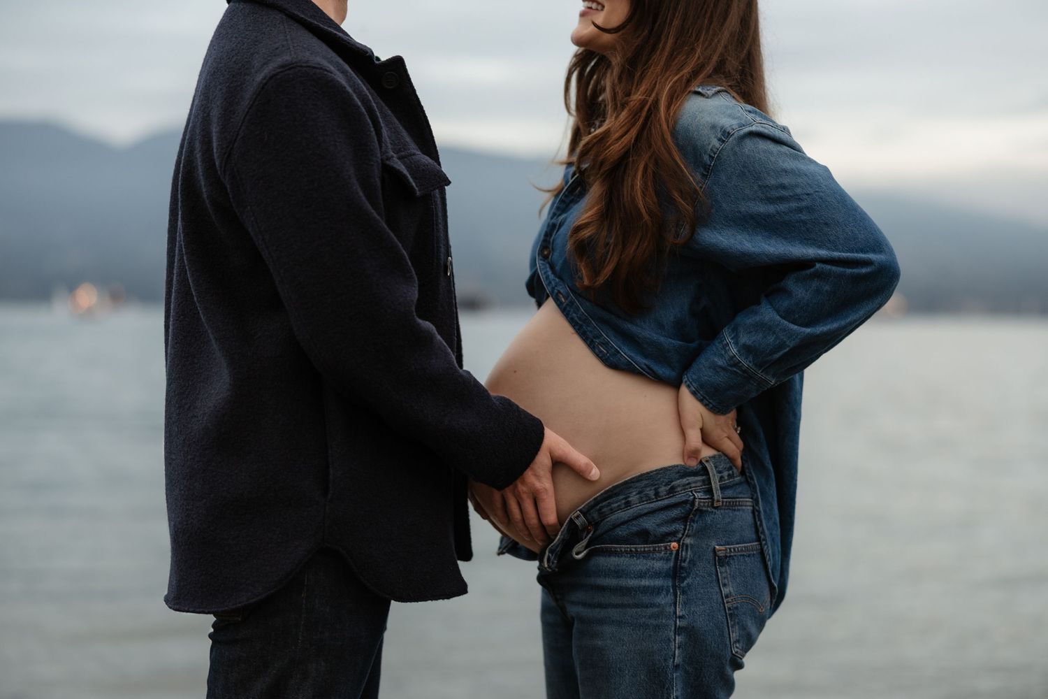 Vancouver maternity, fall maternity, jericho beach maternity, cozy fall maternity, pregnancy photography, motherhood photography
