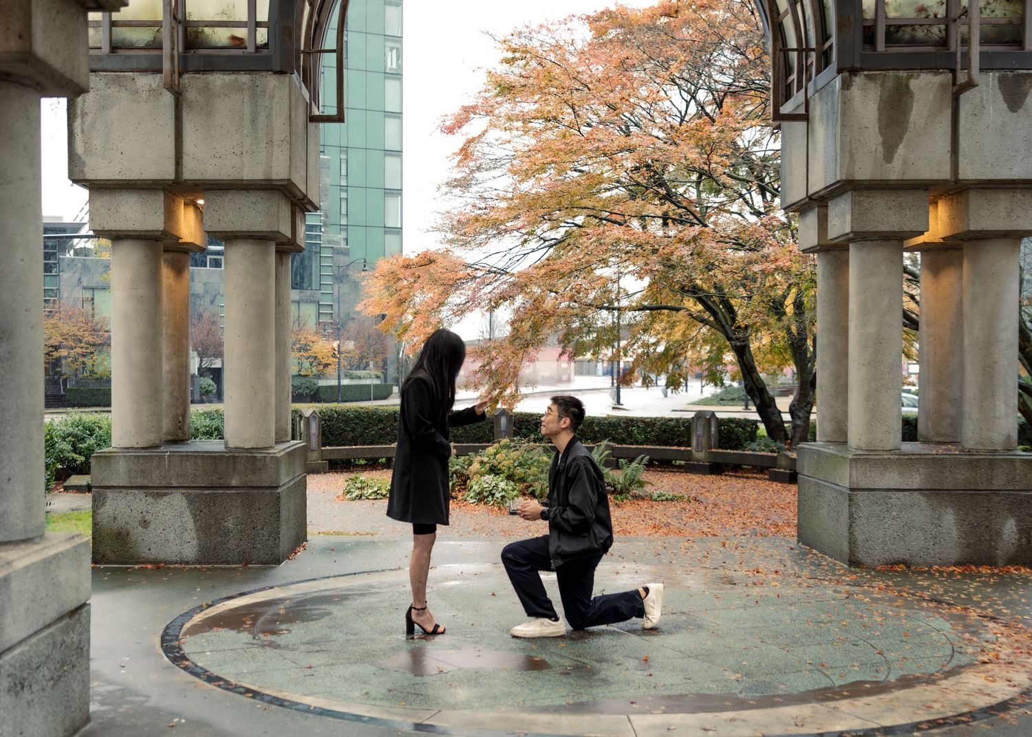 downtown Vancouver rainy couples session, umbrella photography, proposal photography, engagement session, she said yes