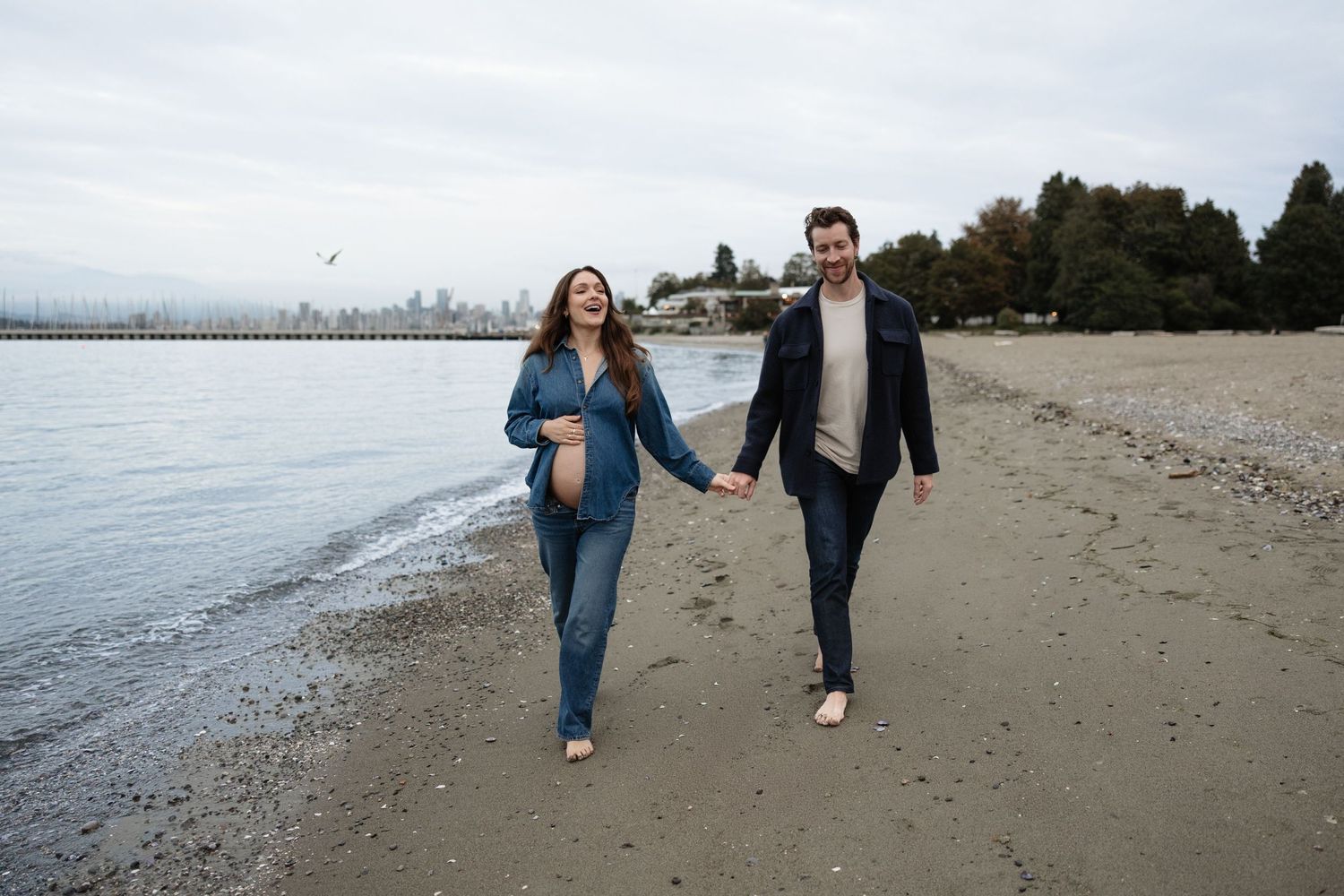 Vancouver maternity, fall maternity, jericho beach maternity, cozy fall maternity, pregnancy photography, motherhood photography