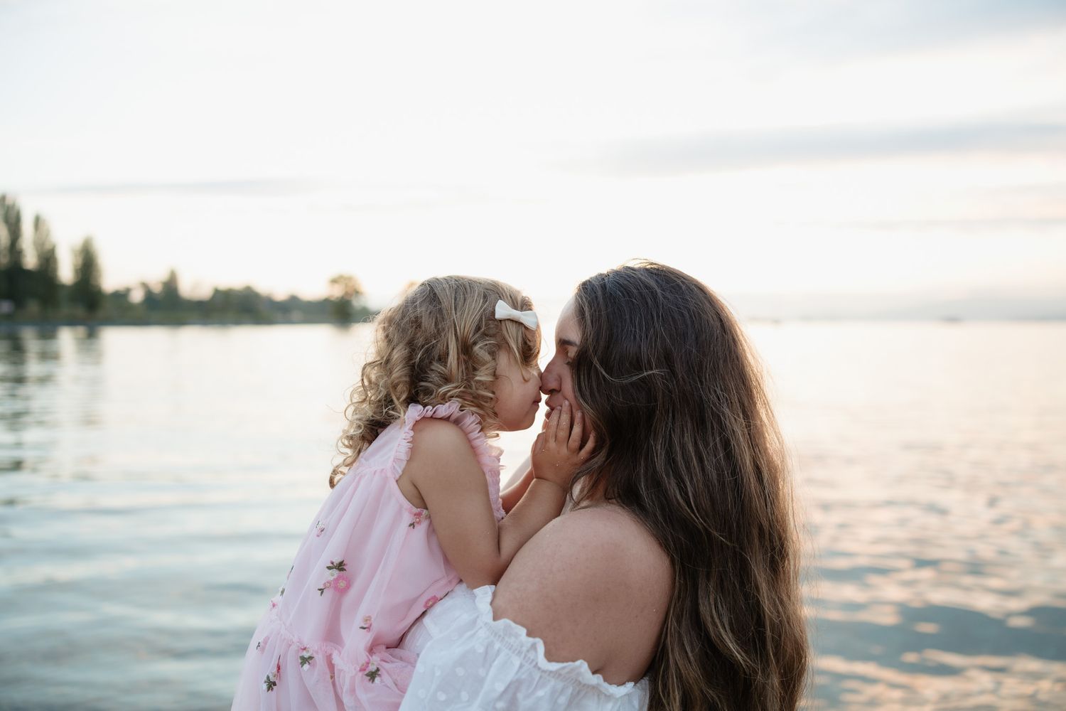 Vancouver maternity, family maternity, sunset beach maternity, beach maternity, pregnancy photography, motherhood photography, golden hour