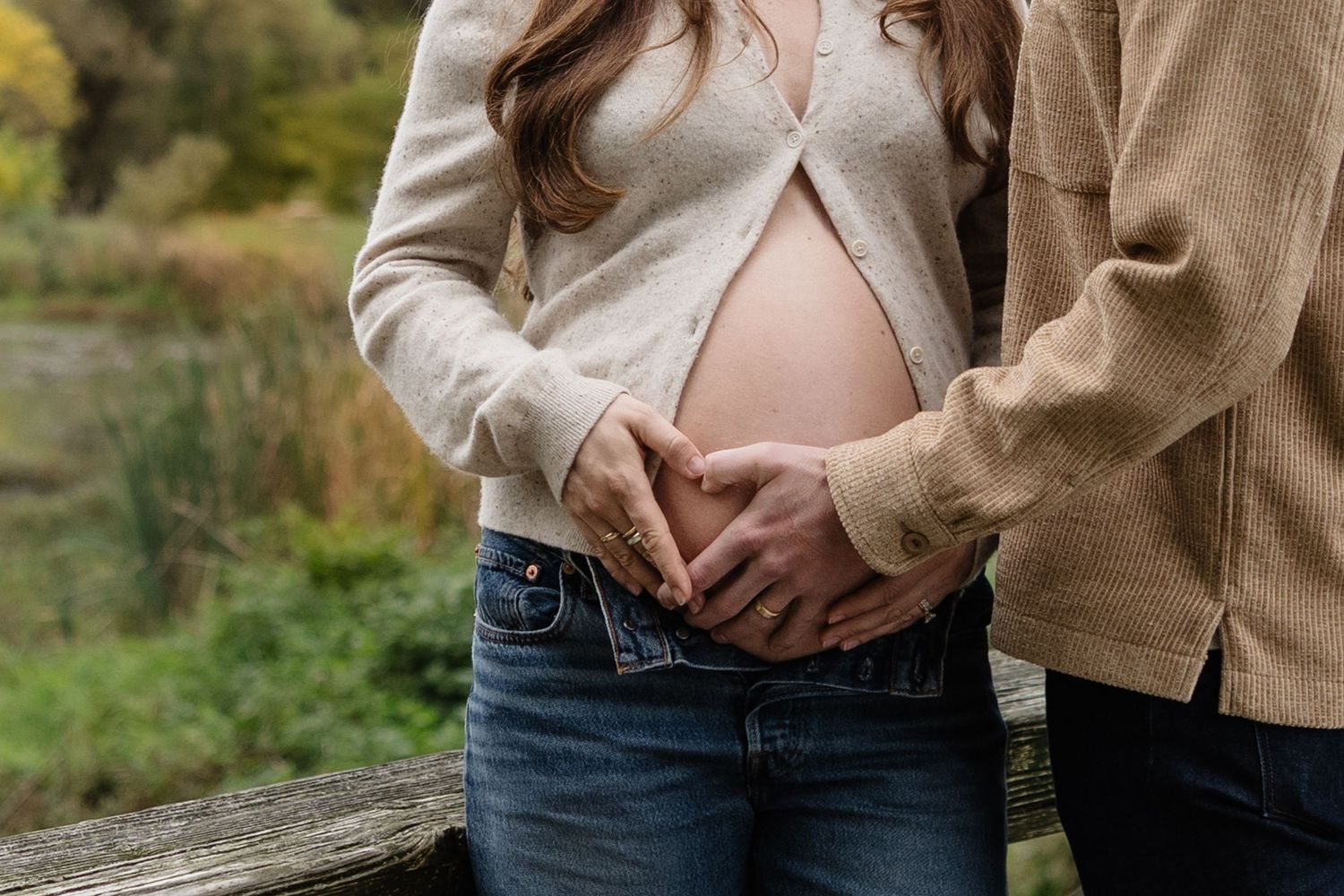 Vancouver maternity, fall maternity, jericho beach maternity, cozy fall maternity, pregnancy photography, motherhood photography