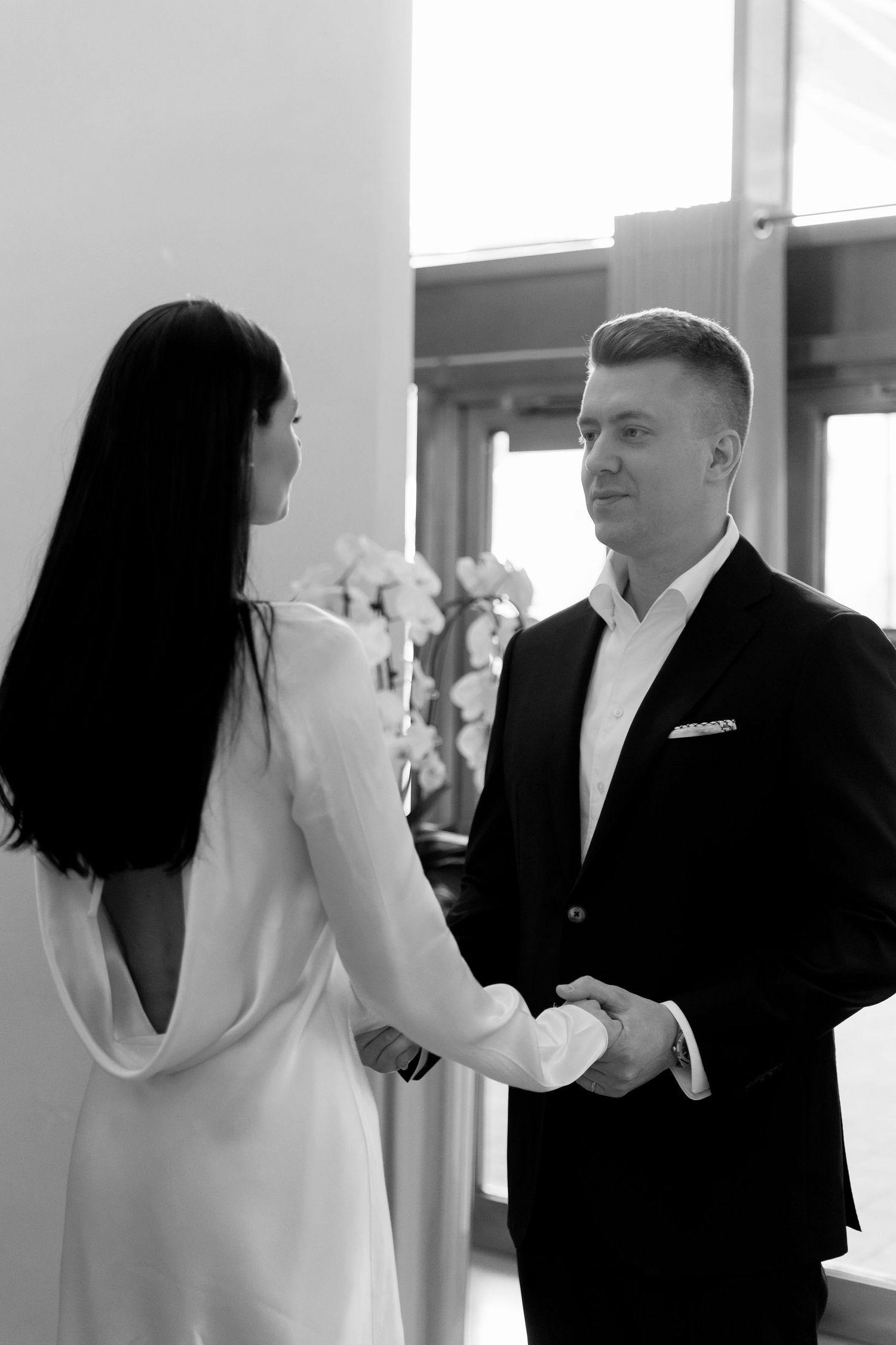 Vintage and editorial style civil wedding photos in Toronto, Ontario at Toronto City Hall. Canadian wedding photographer.