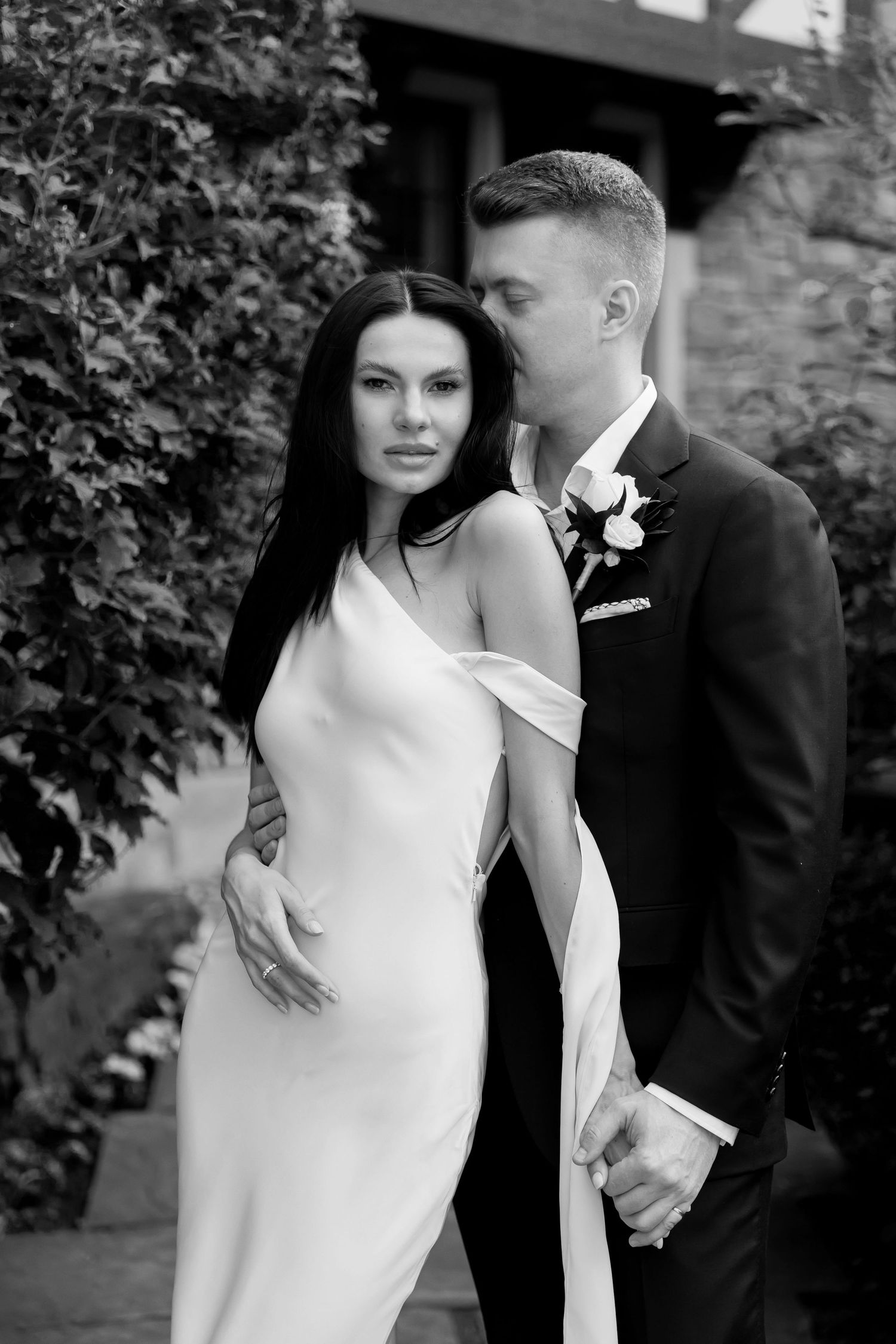 Elegant editorial style wedding and engagement photos shot in Toronto, Ontario. Canadian photographer available for destination weddings.