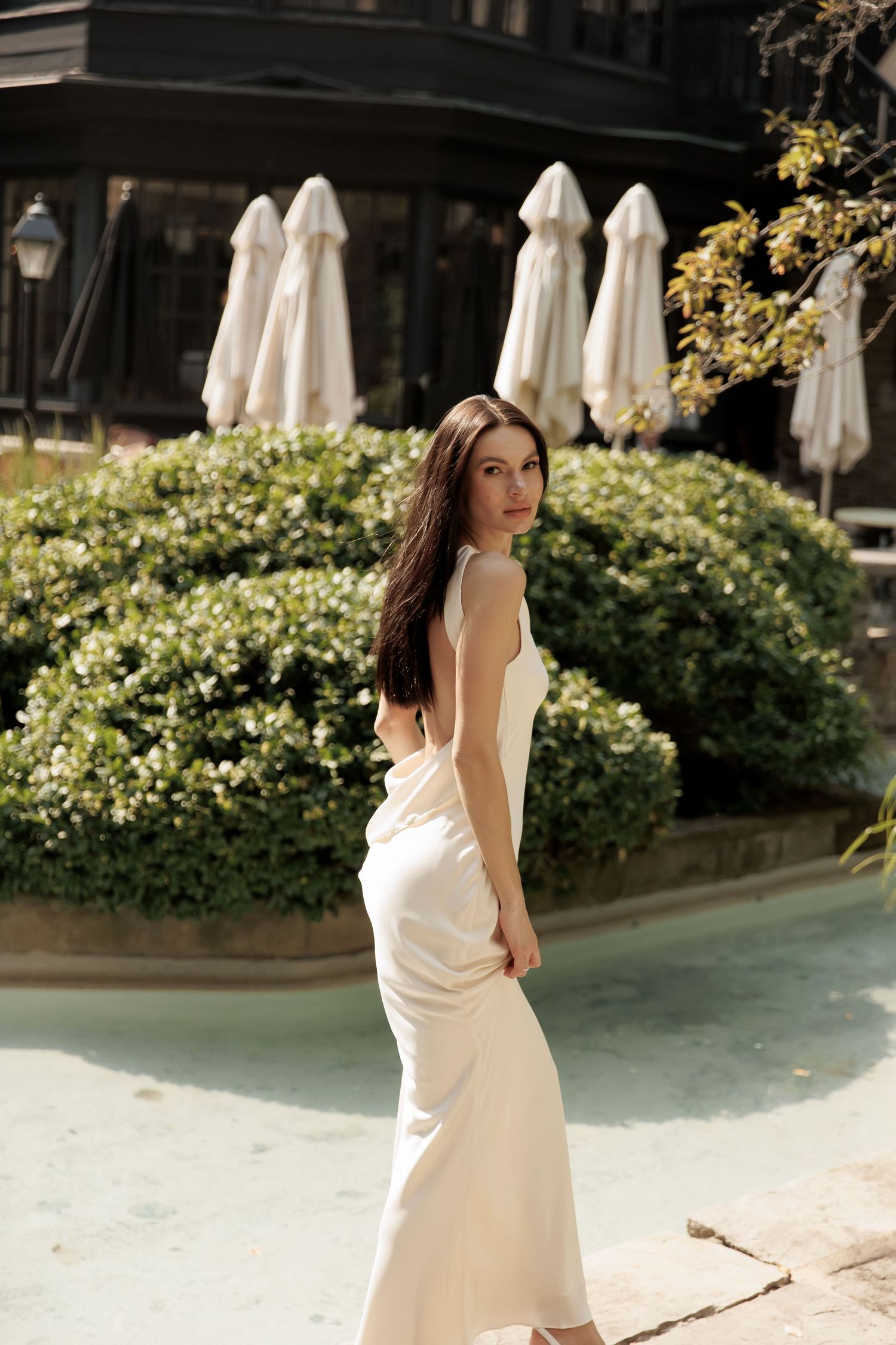 Elegant editorial style wedding and engagement photos shot in Toronto, Ontario. Canadian photographer available for destination weddings.