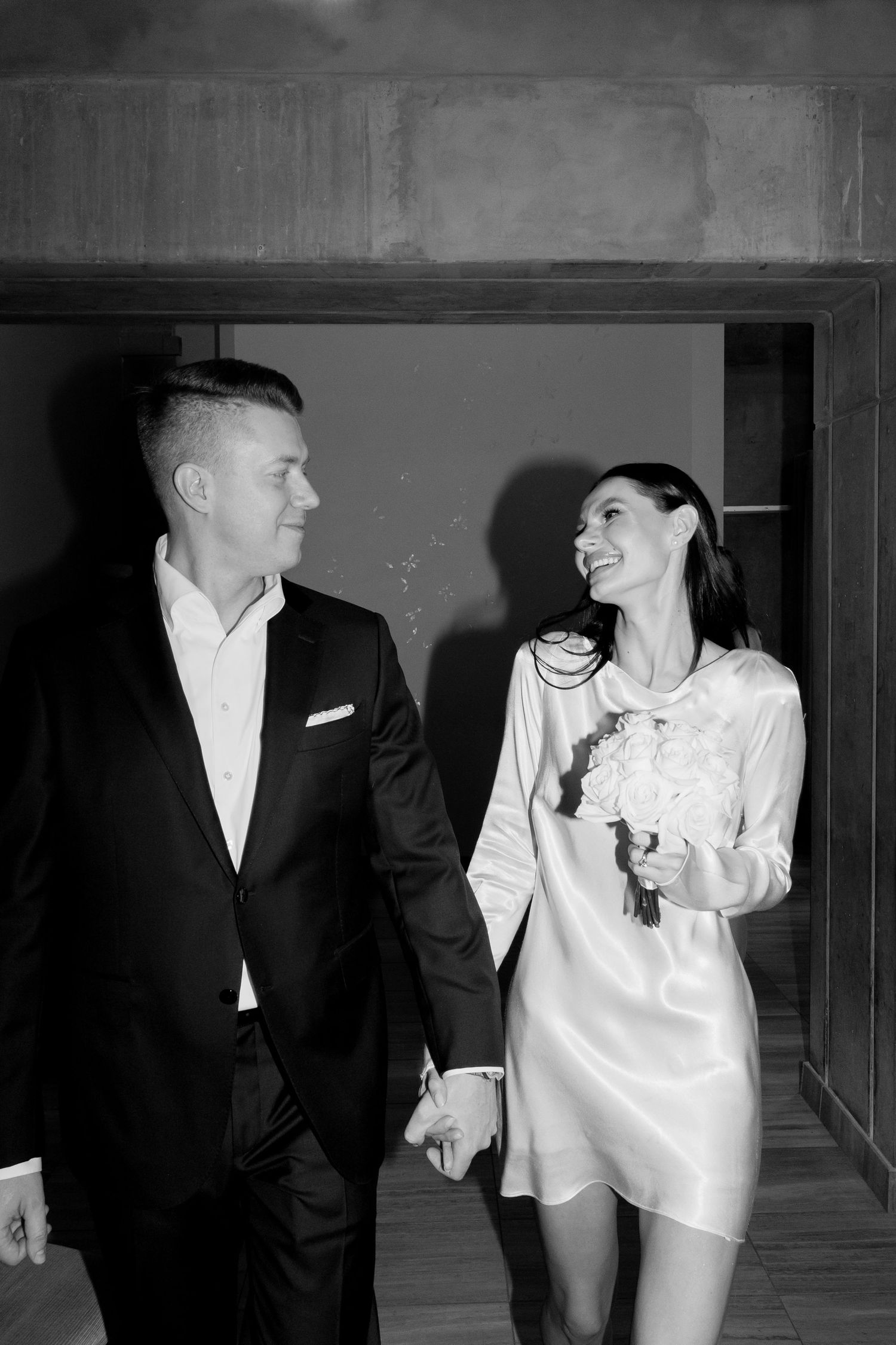 Vintage and editorial style civil wedding photos in Toronto, Ontario at Toronto City Hall. Canadian wedding photographer.