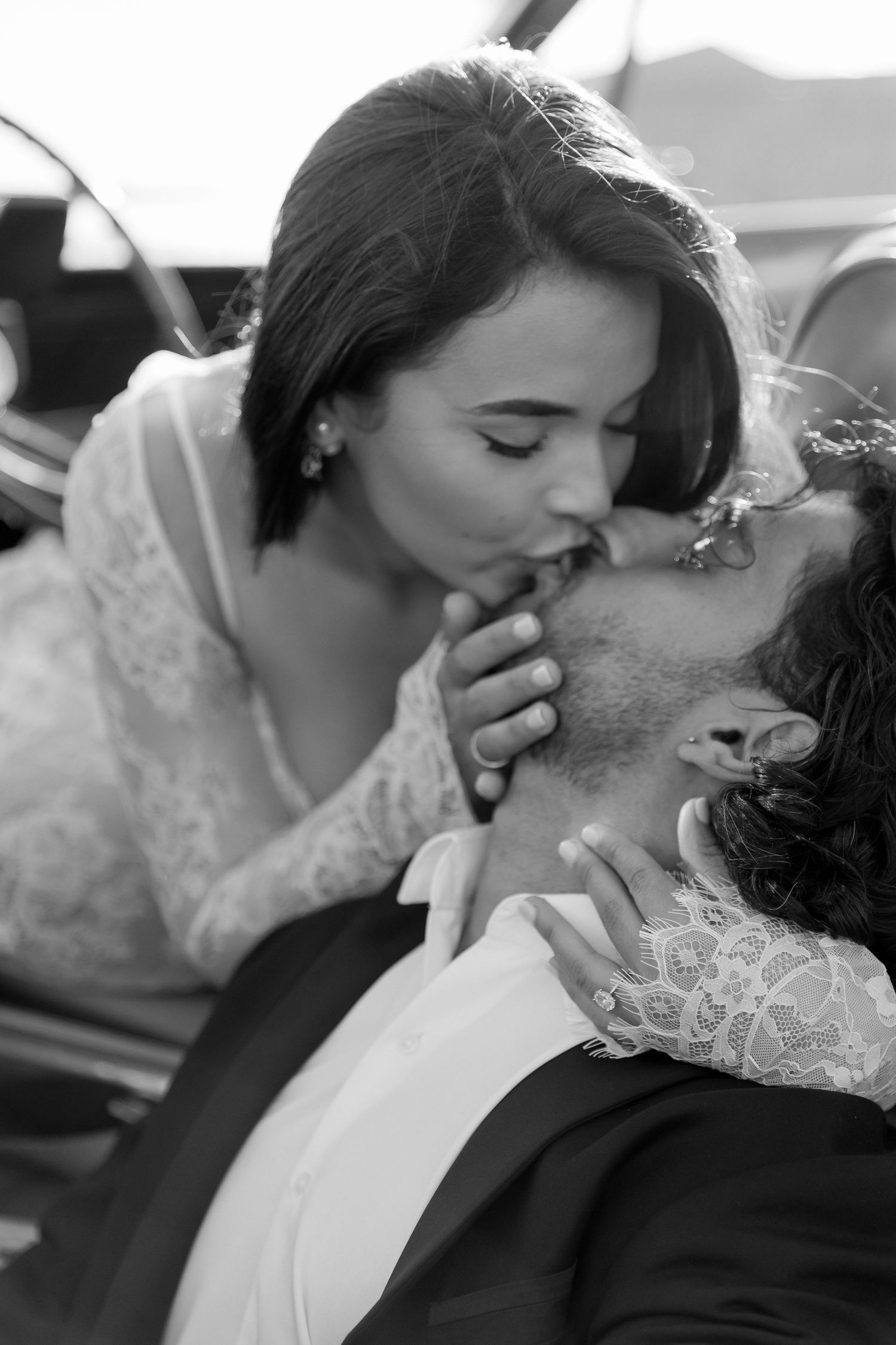 Timeless and editorial wedding photographer based in Toronto, Canada (available for destinations) - Milk Photography