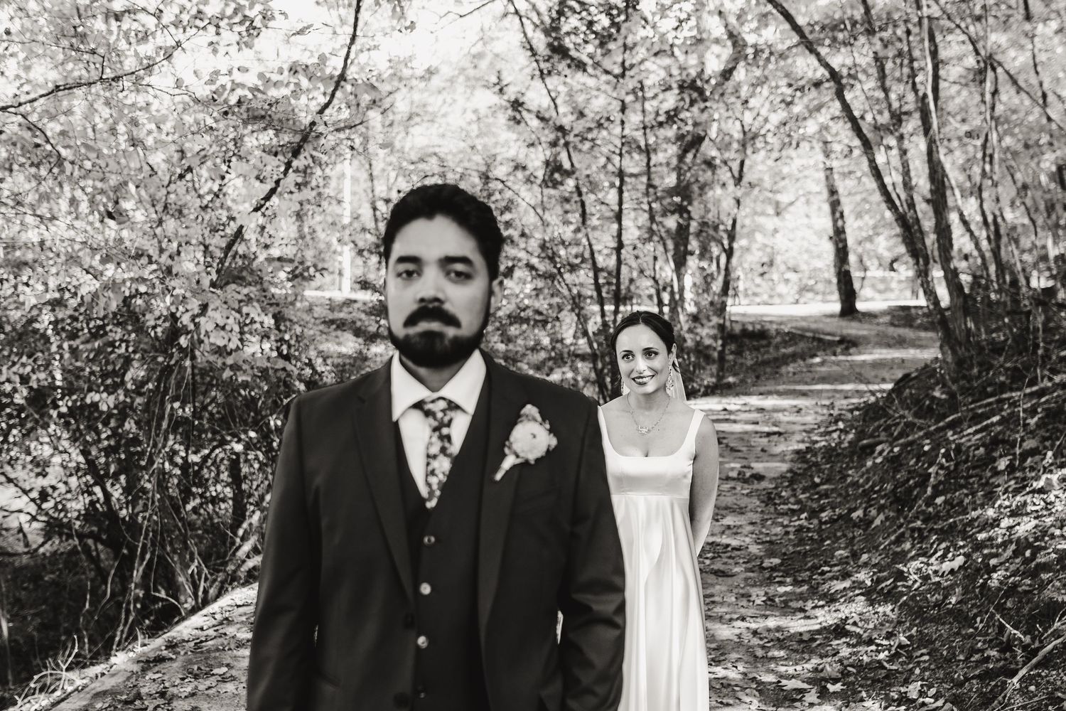 Black and white wedding portraits in a natural outdoor setting. Knoxville Wedding Photographer