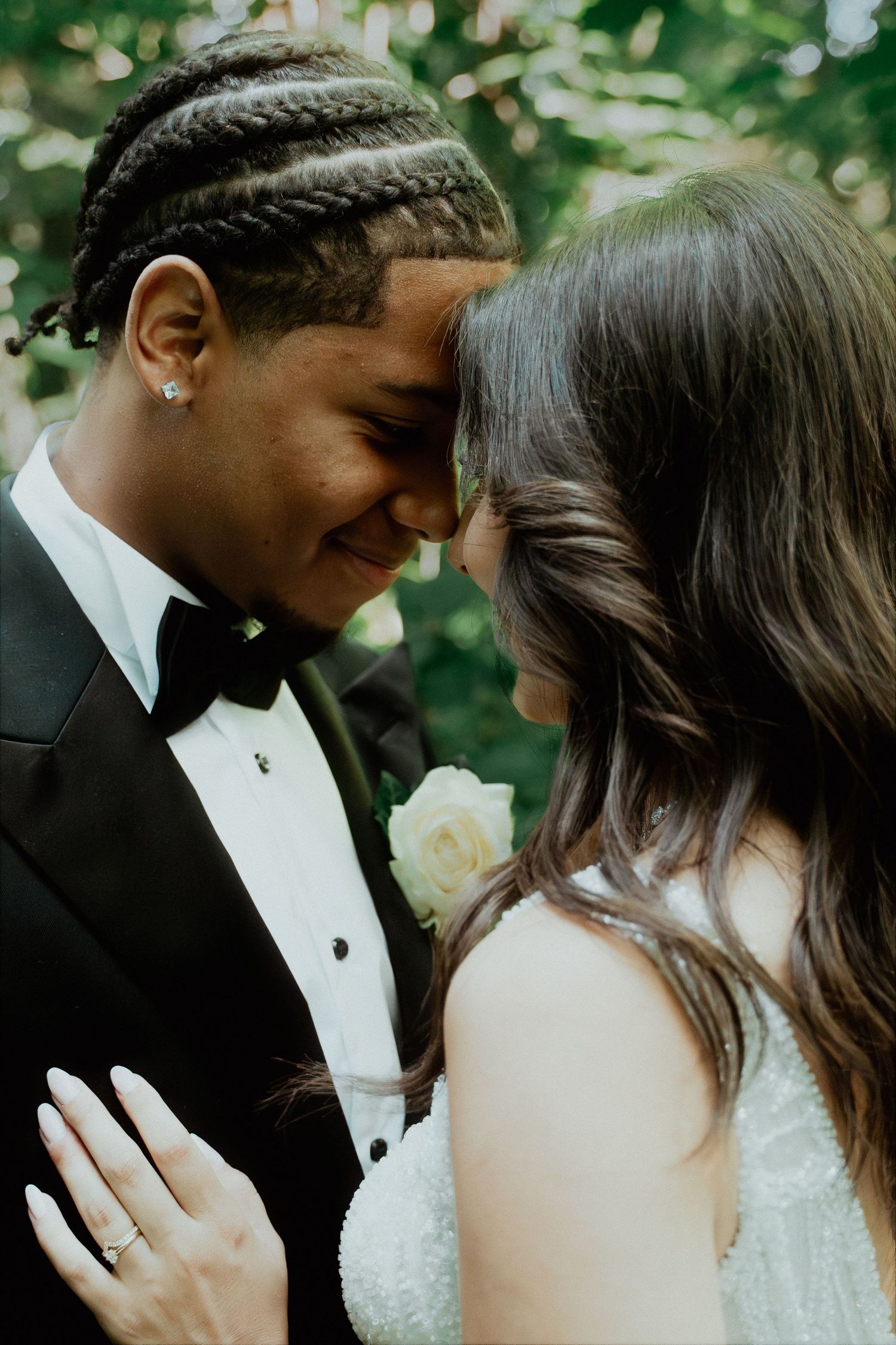 couple-romantique-mariage-troyes-aube-france-photographe-amour-séance-couple