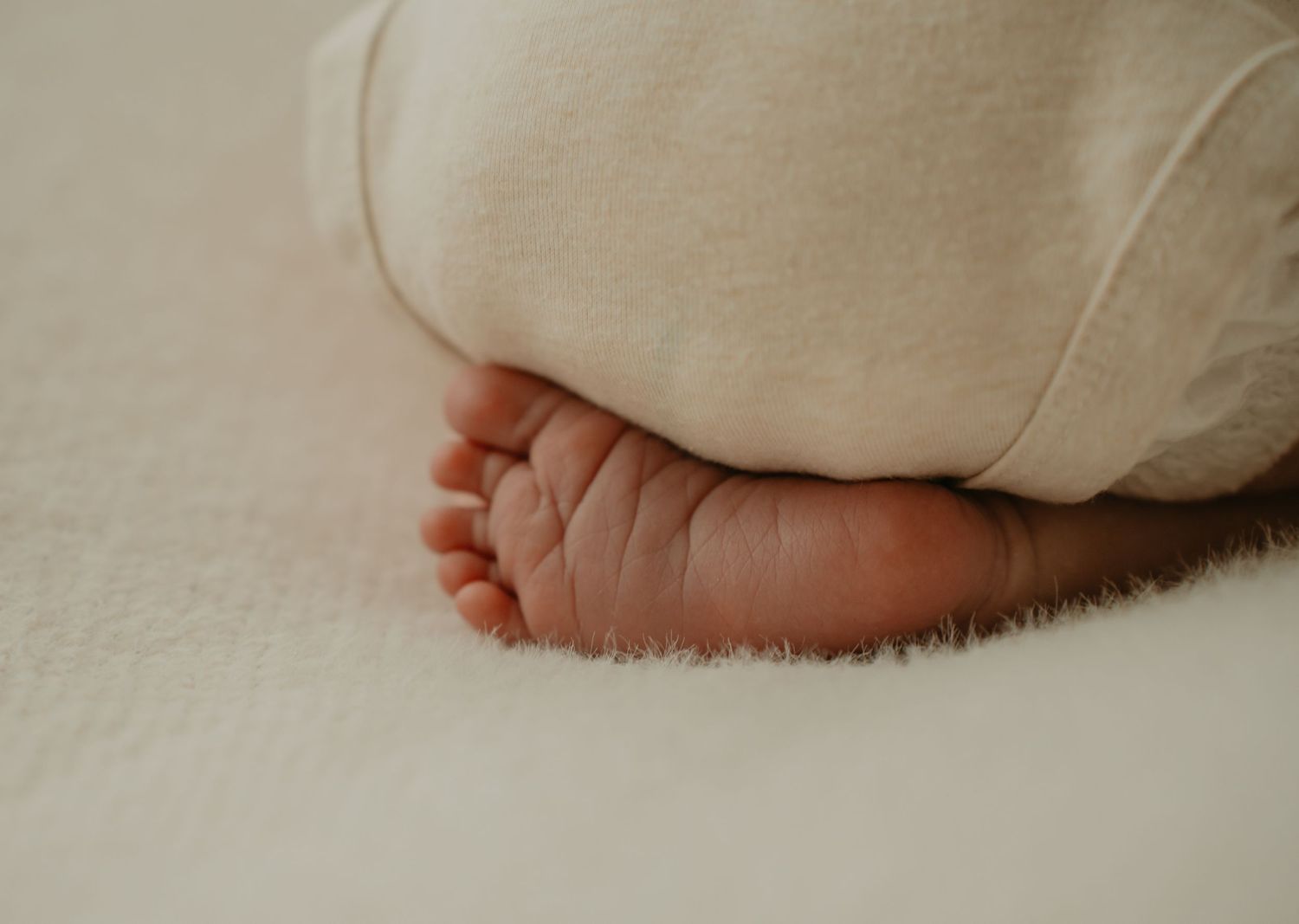 Kleine voetjes | Carmen Roossien Fotografie