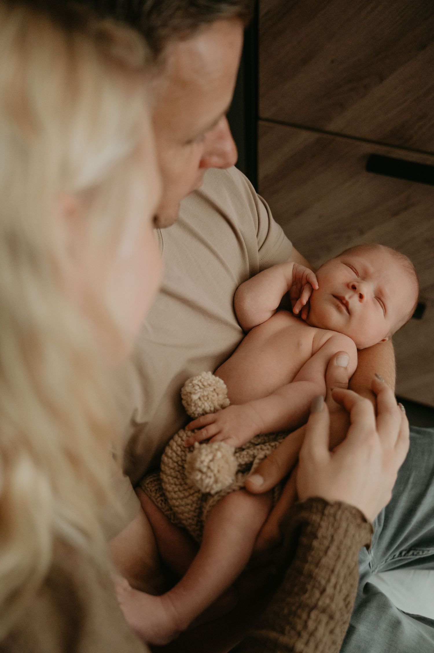 Newborn Lifestyle sessie | Carmen Roossien Fotografie