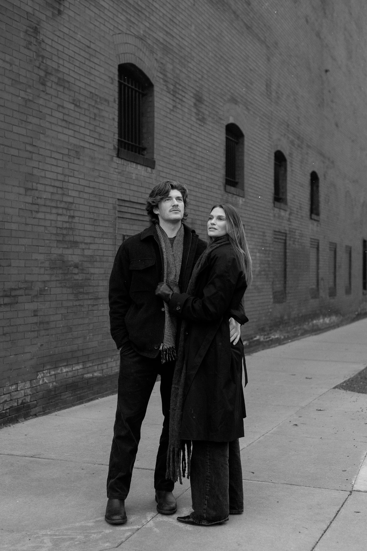 Couples session in North Loop Minneapolis, Minnesota. Captured by Makayla Miranda Photo.